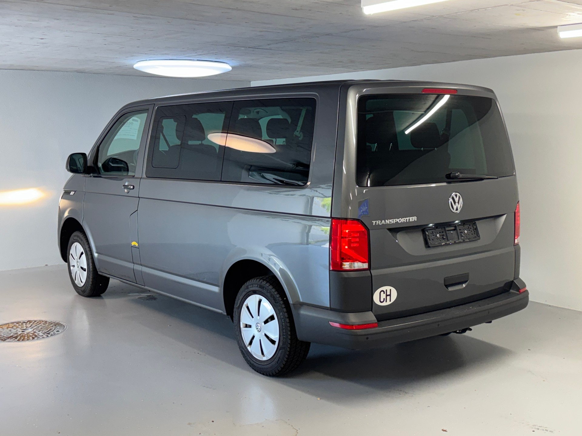 VW T6.1 2.0 TDI DSG-image-3