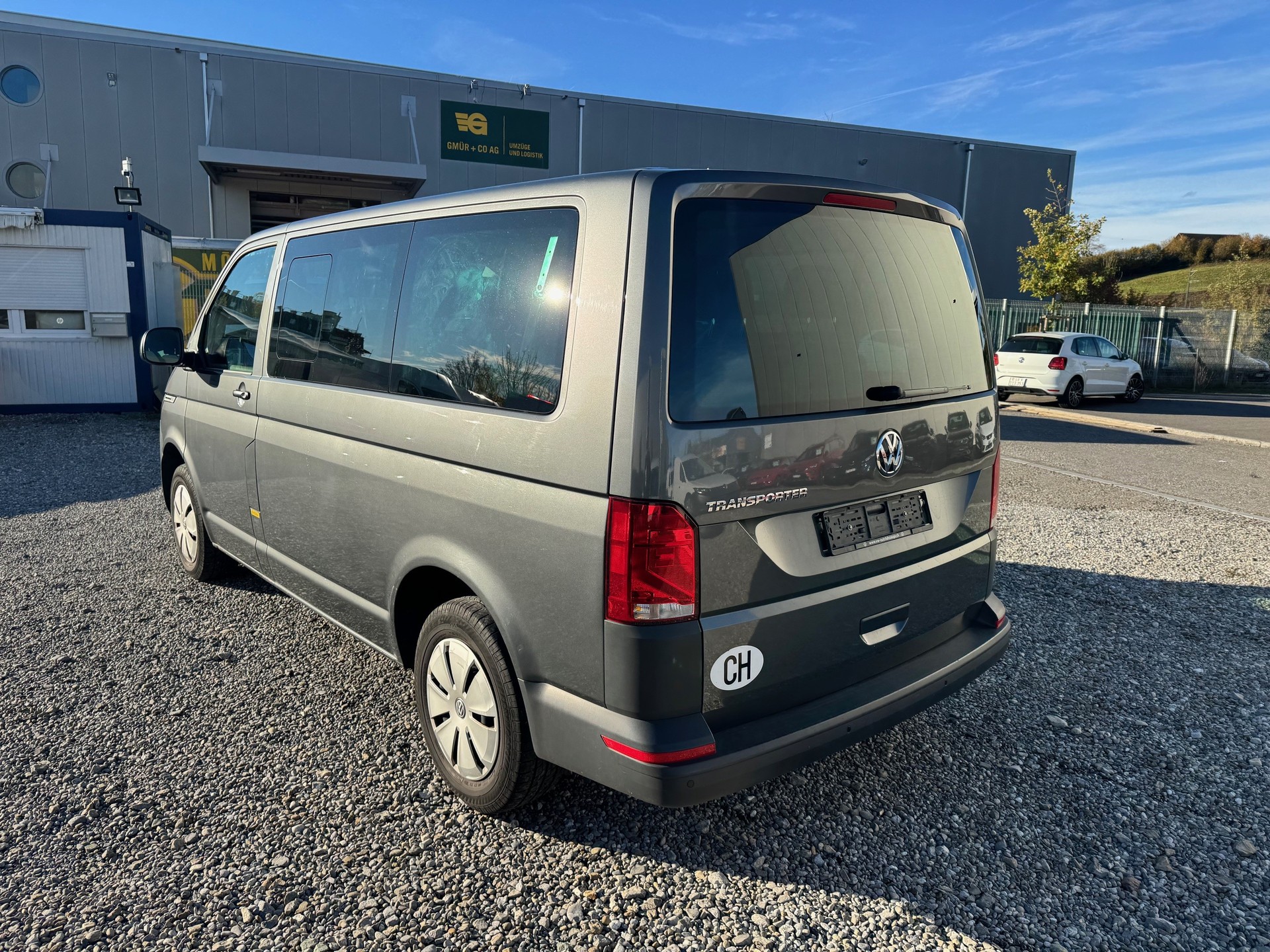 VW T6.1 2.0 TDI DSG-image-3