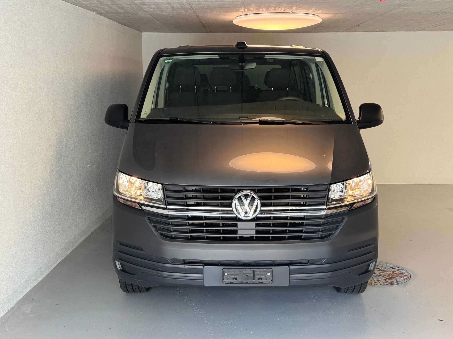 VW T6.1 2.0 TDI DSG-image-1