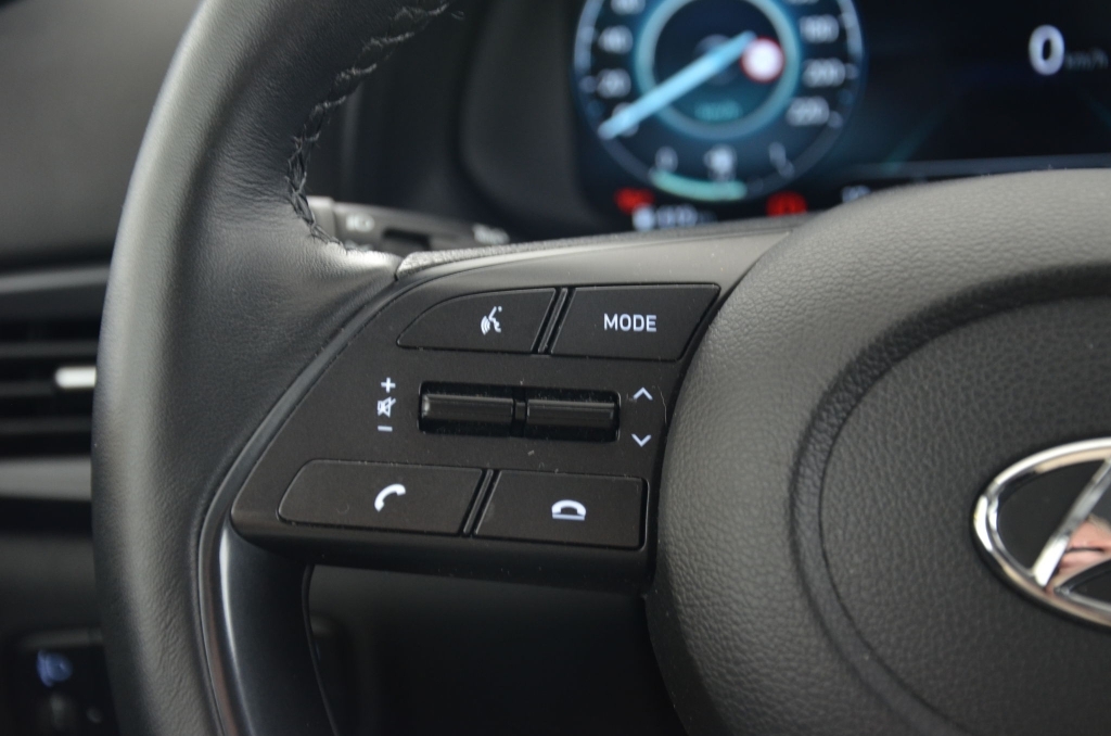 HYUNDAI Bayon 1.0 T-GDi 48V MH Amplia DCT-image-19