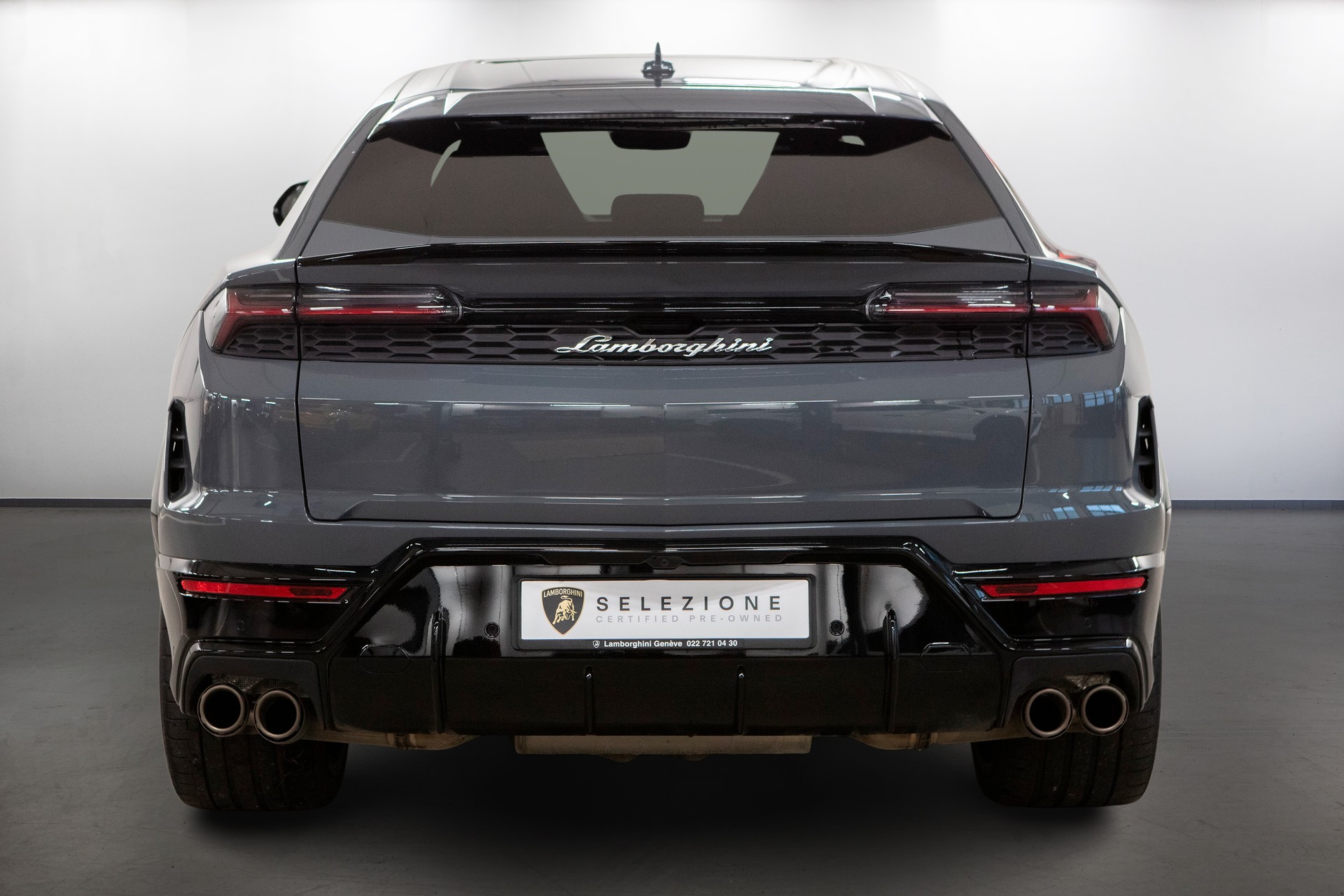 LAMBORGHINI Urus SE-image-3