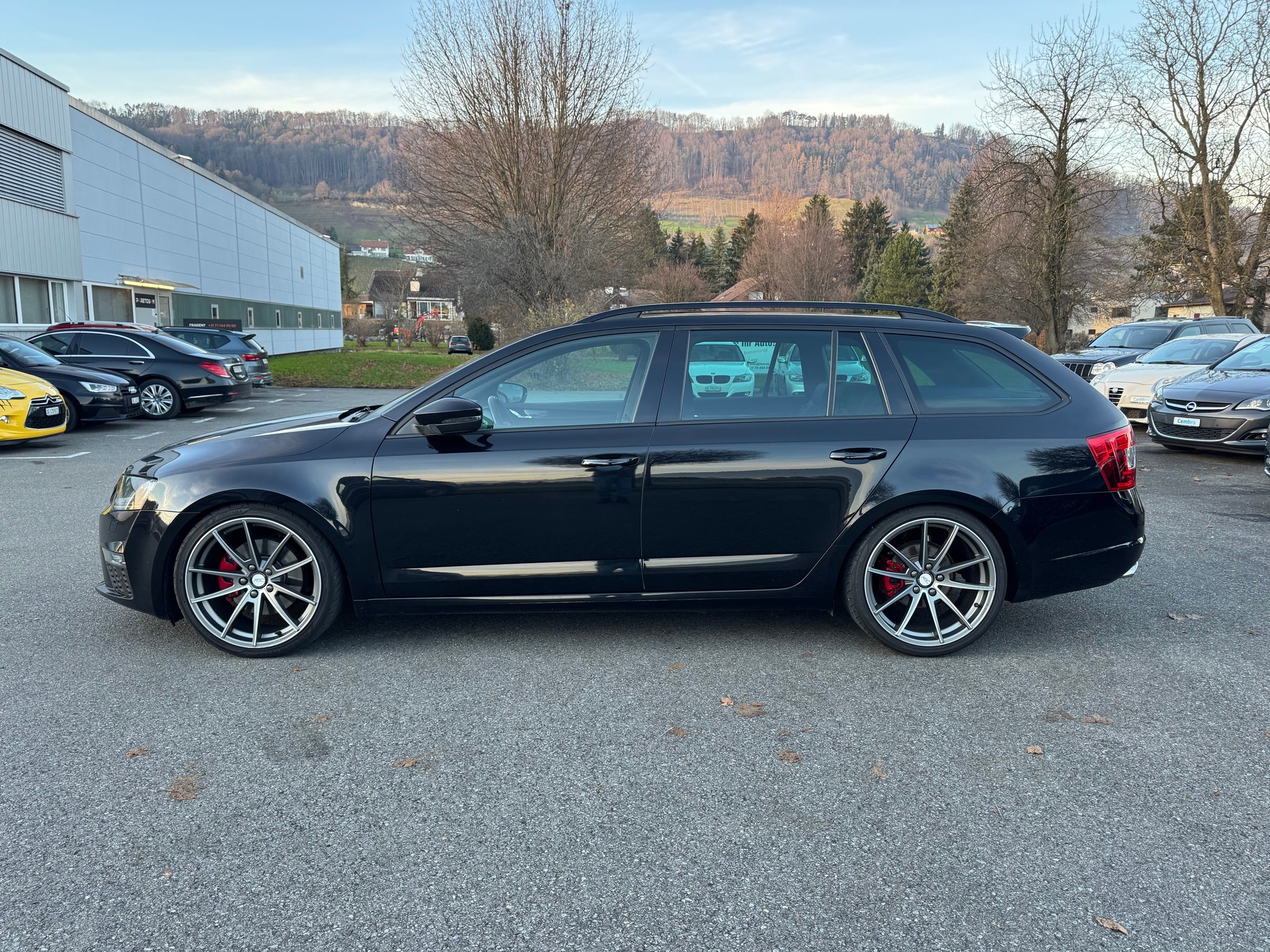 SKODA Octavia Combi 2.0 TDI RS DSG-image-2