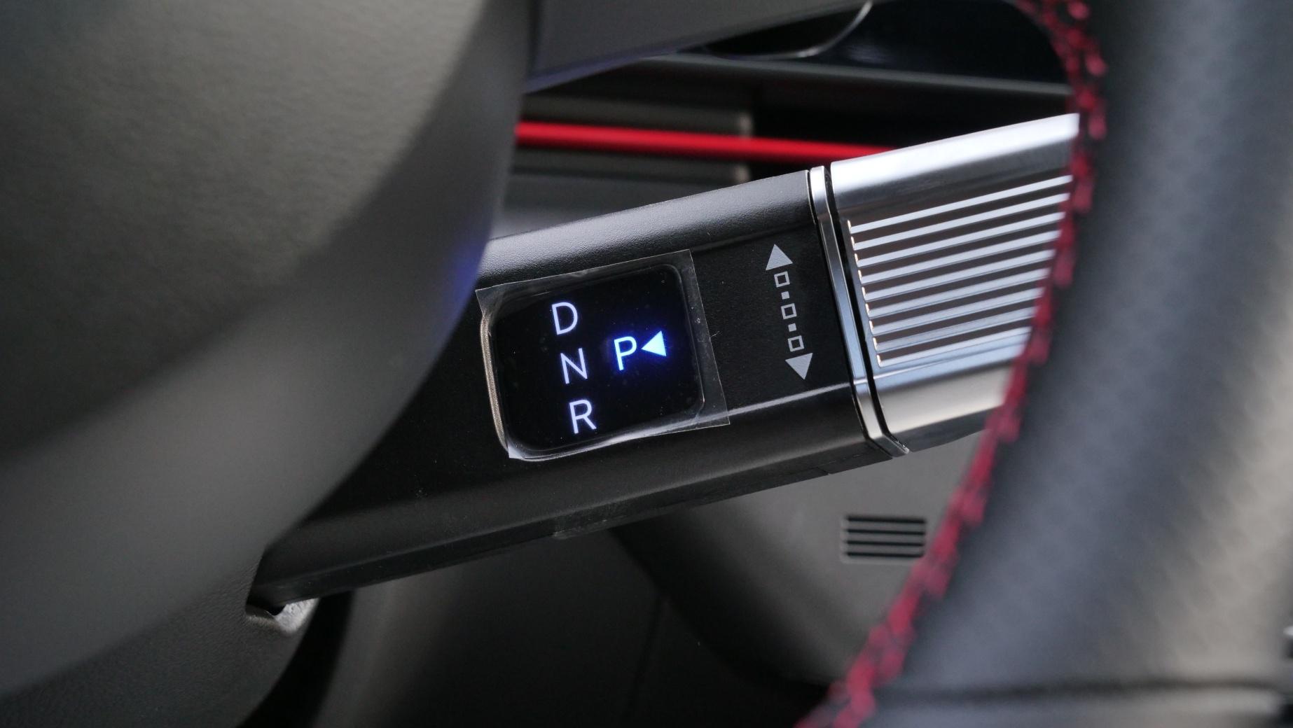 HYUNDAI Kona 1.6 GDi Hybrid N-Line-image-26