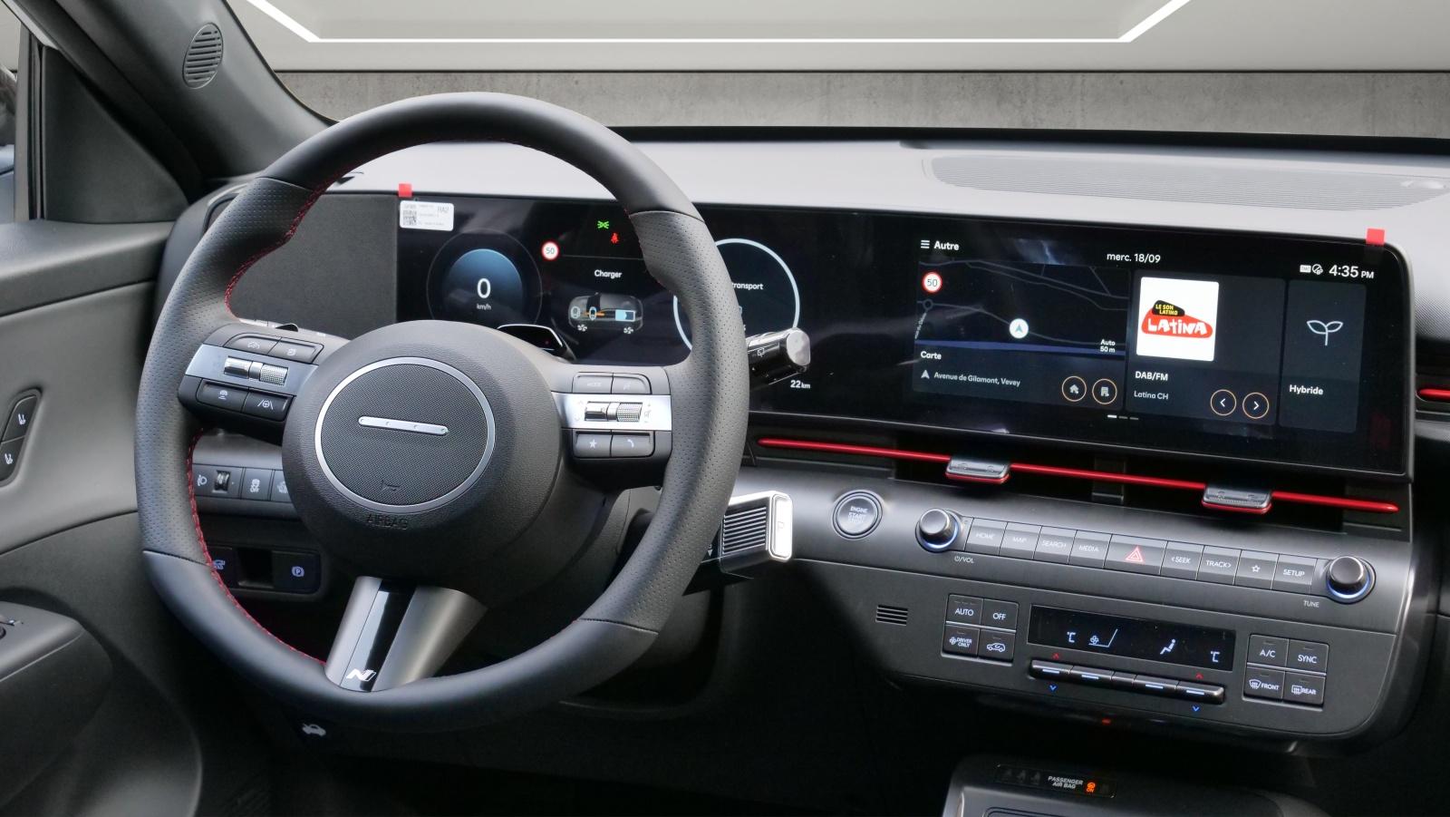 HYUNDAI Kona 1.6 GDi Hybrid N-Line-image-11