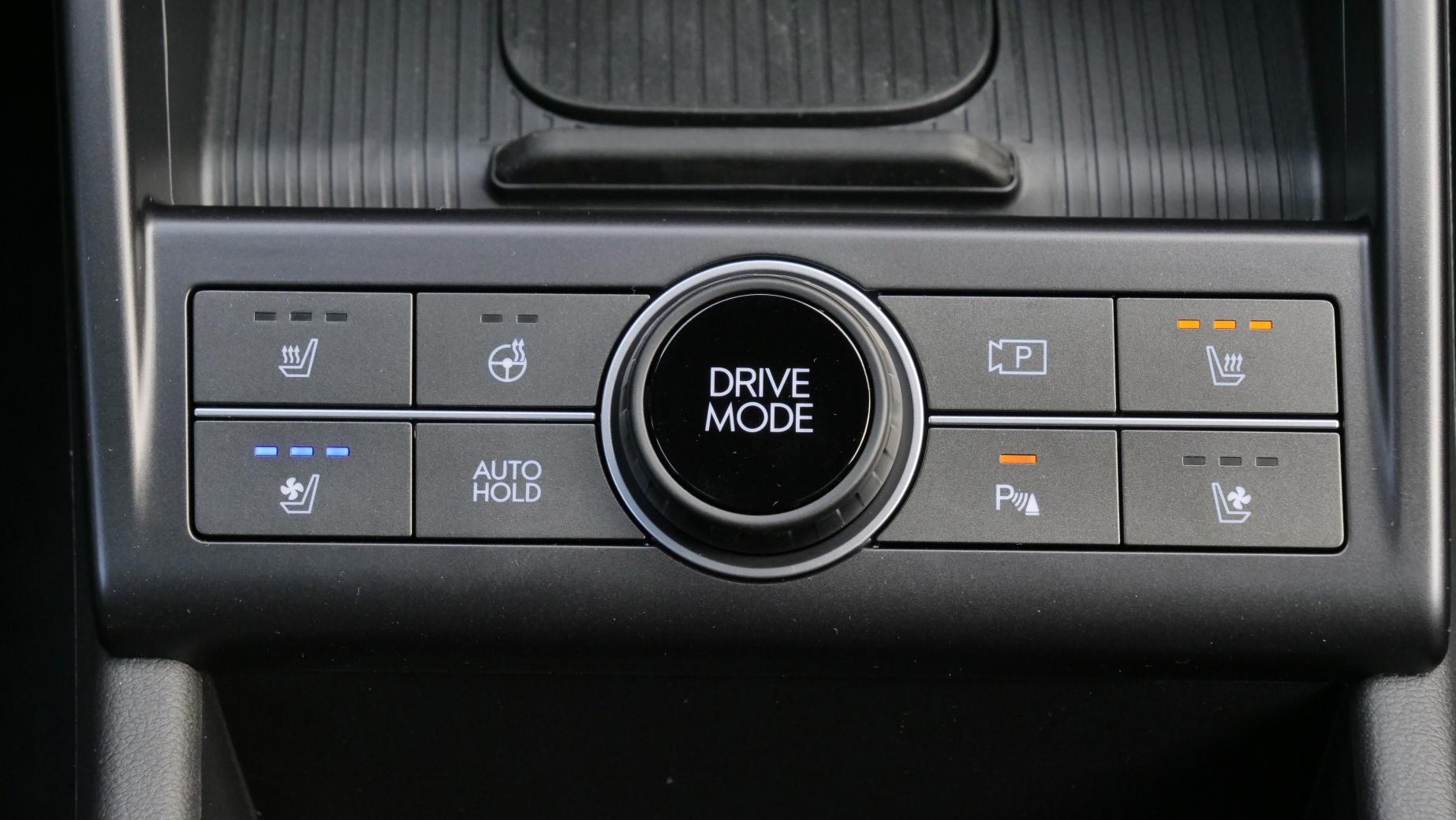 HYUNDAI Kona 1.6 GDi Hybrid N-Line-image-23
