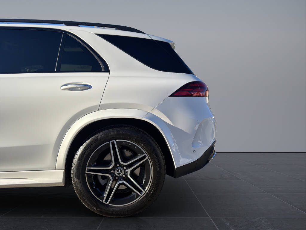 MERCEDES-BENZ GLE 300 d AMG Line 4matic-image-19