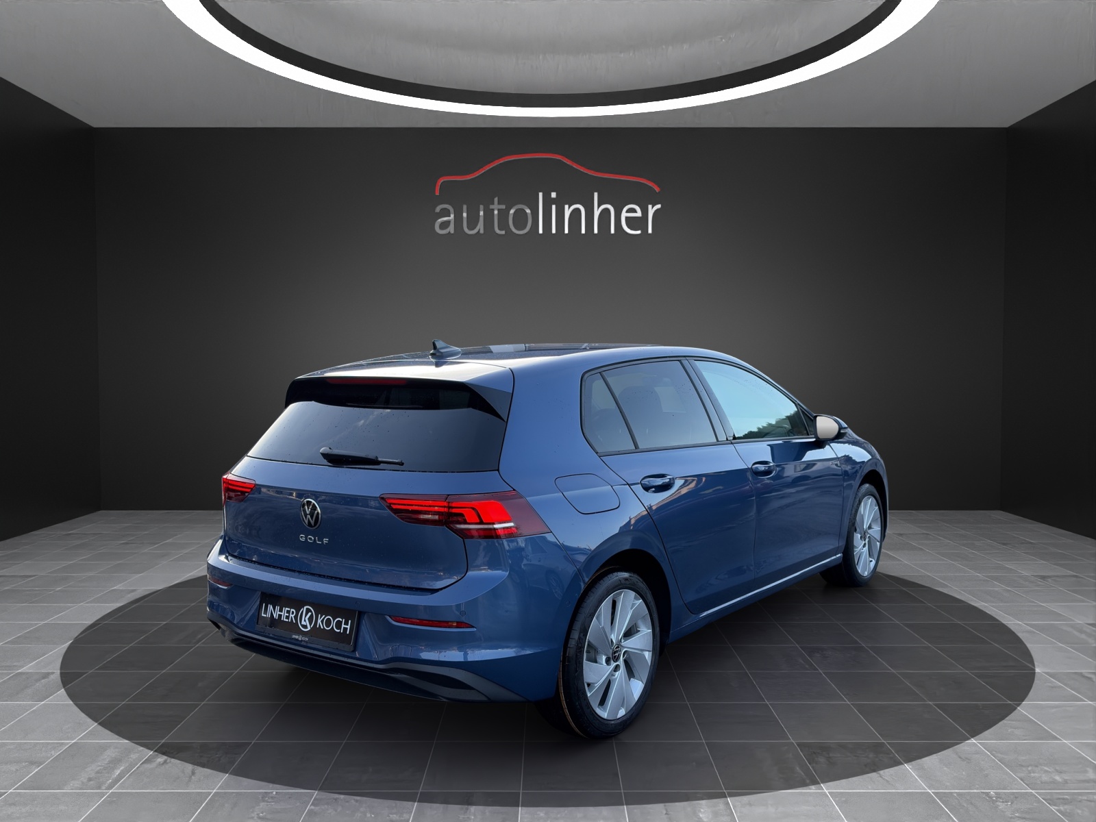 VW Golf 1.5 TSI Basis-image-4