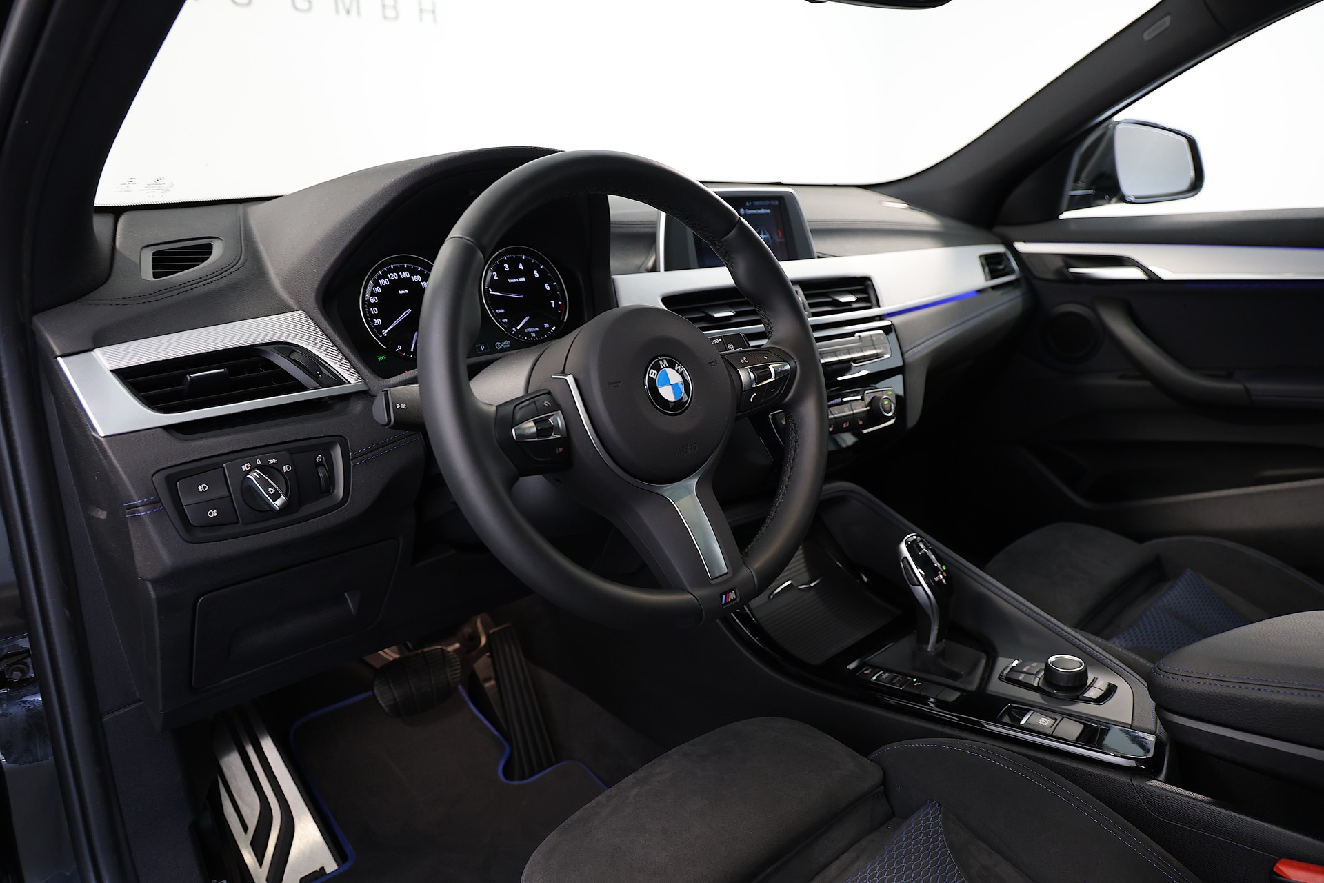 BMW X2 sDrive 20i M Sport Steptronic DSK-image-7