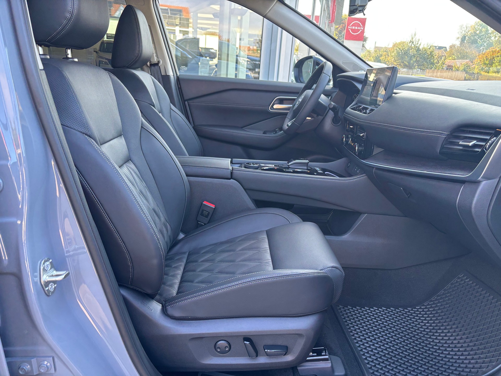 NISSAN X-Trail 1.5 e-Power 7S Tekna+-image-8