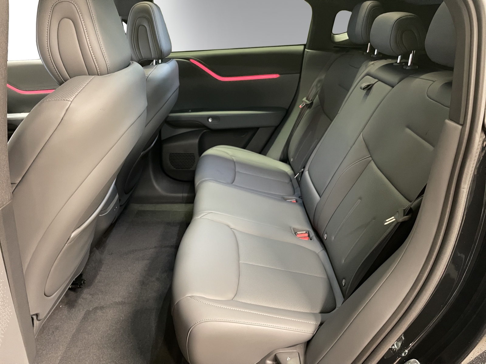 XPENG G9 93kWh Performance AWD-image-8