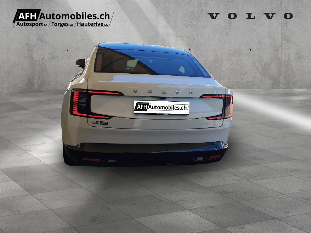 VOLVO ES90 Ultra-image-5