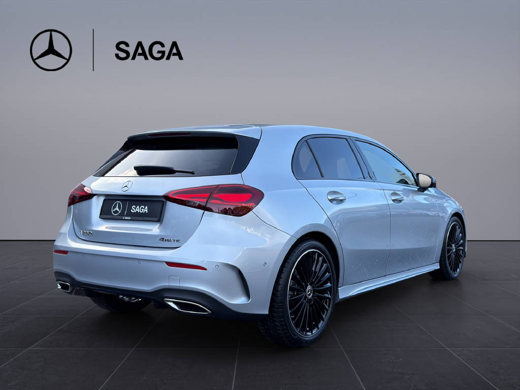MERCEDES-BENZ A 250 AMG Line 4matic-image-5