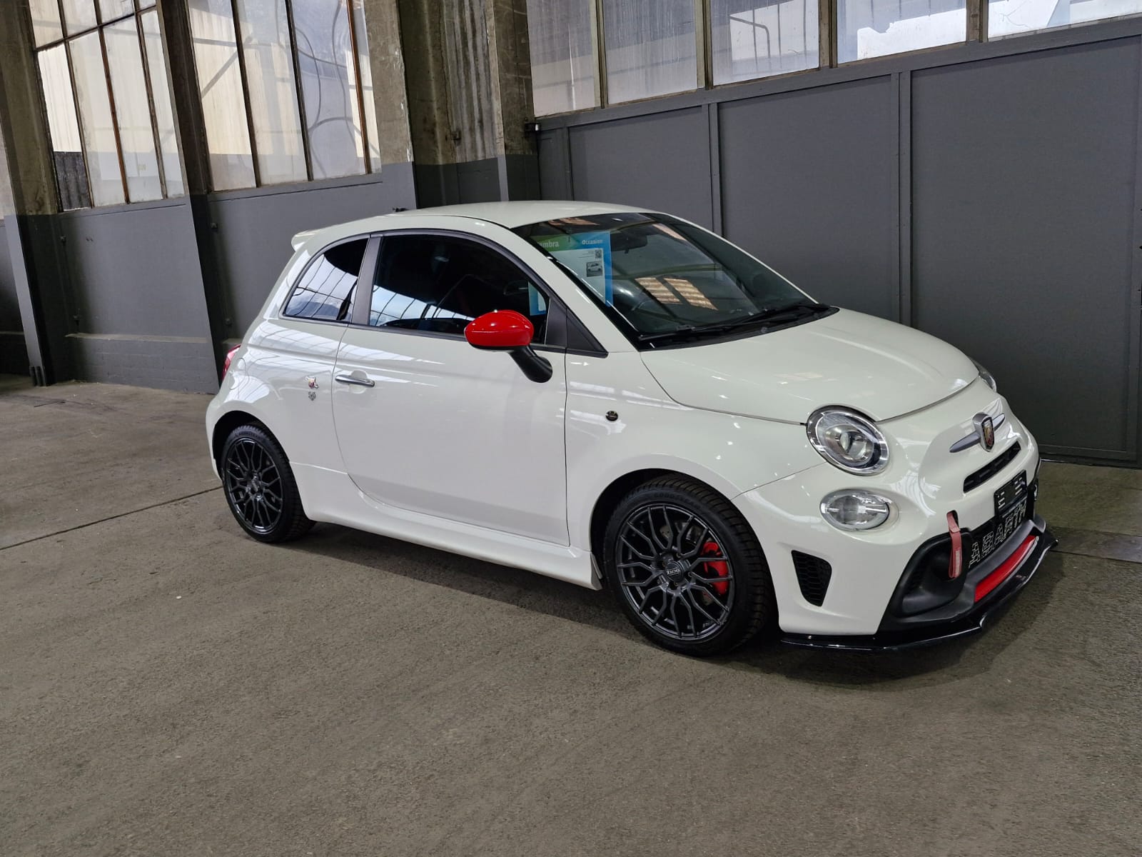 FIAT 595 1.4 16V Turbo Abarth Pista-image-3