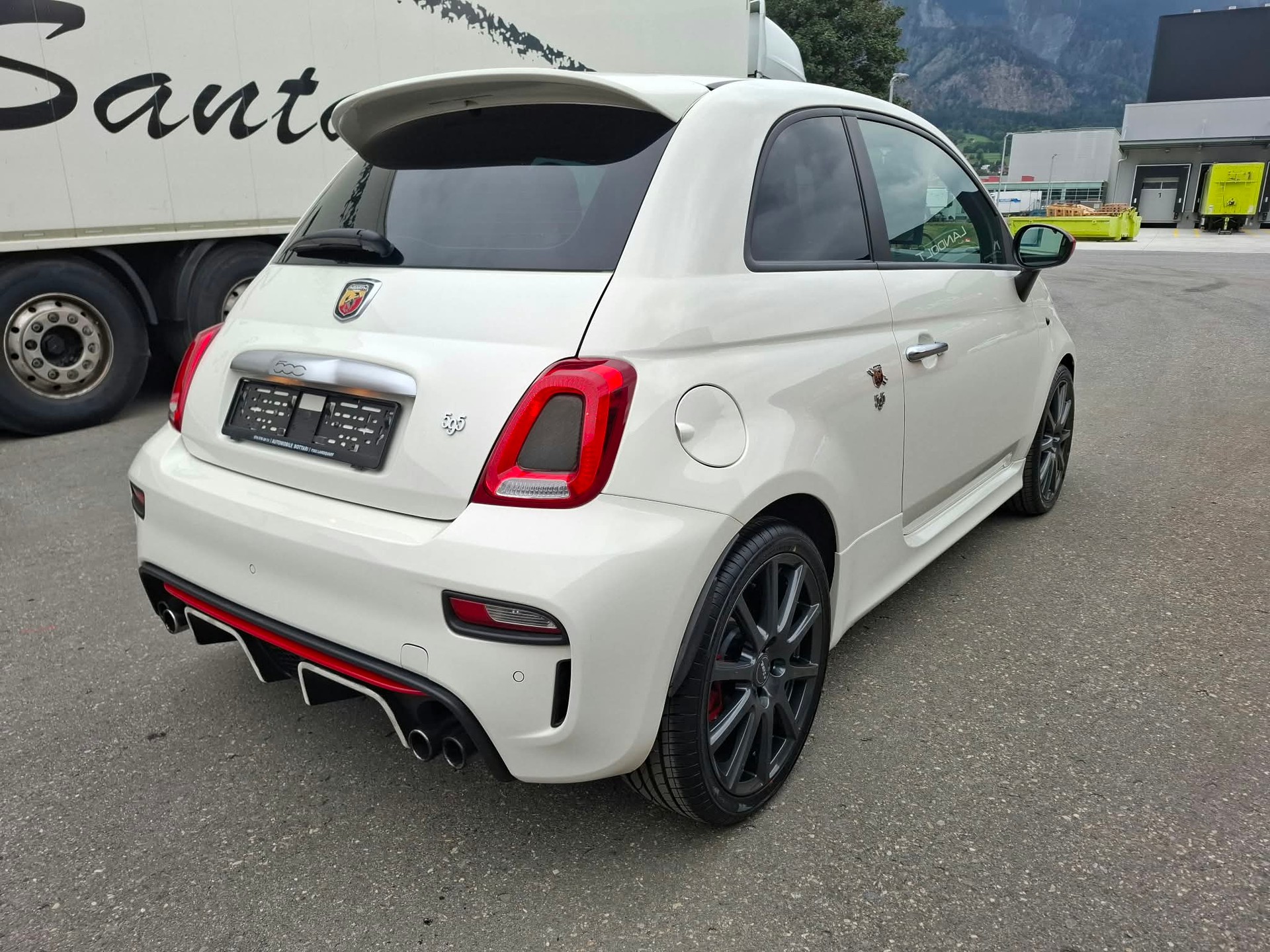 FIAT 595 1.4 16V Turbo Abarth Pista-image-2