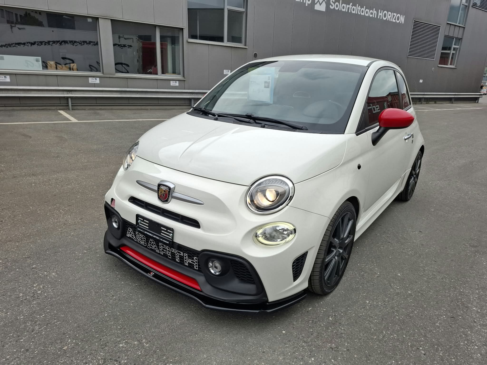 Car photo