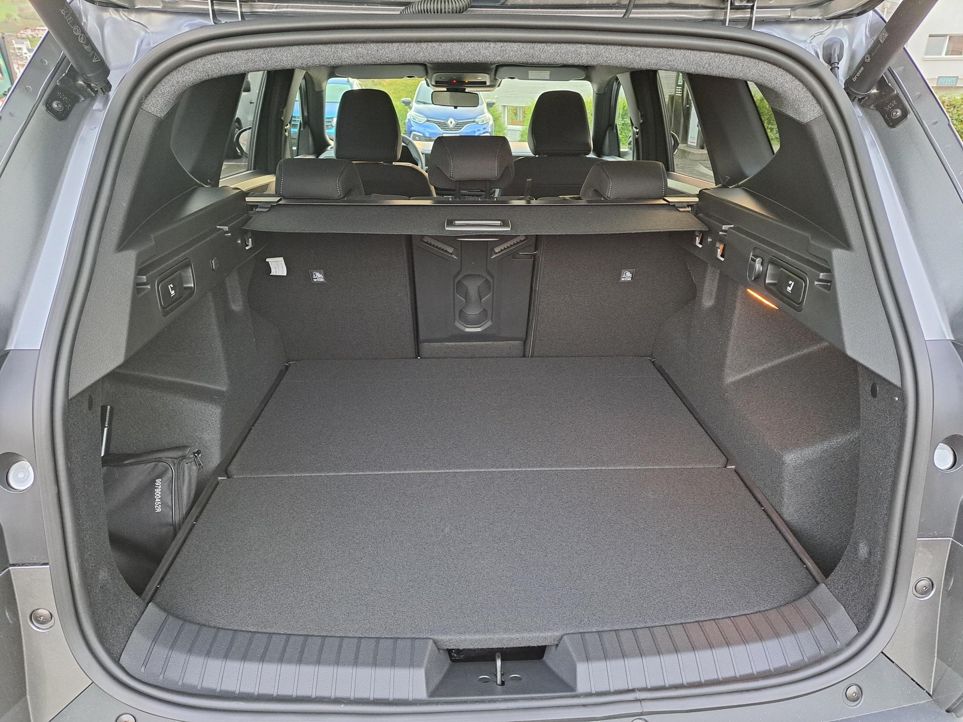 DACIA Bigster 1.8 Hybrid Journey-image-9