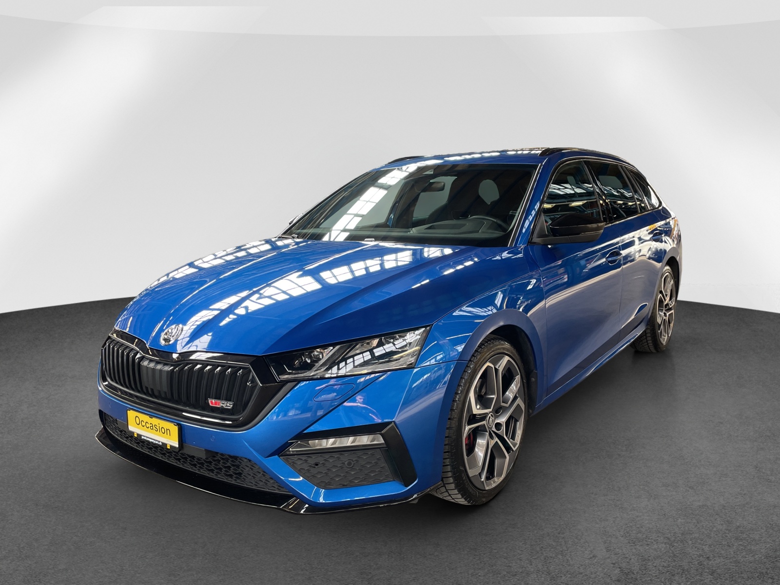 SKODA Octavia Combi 2.0 TDI RS 4x4 DSG-image-2