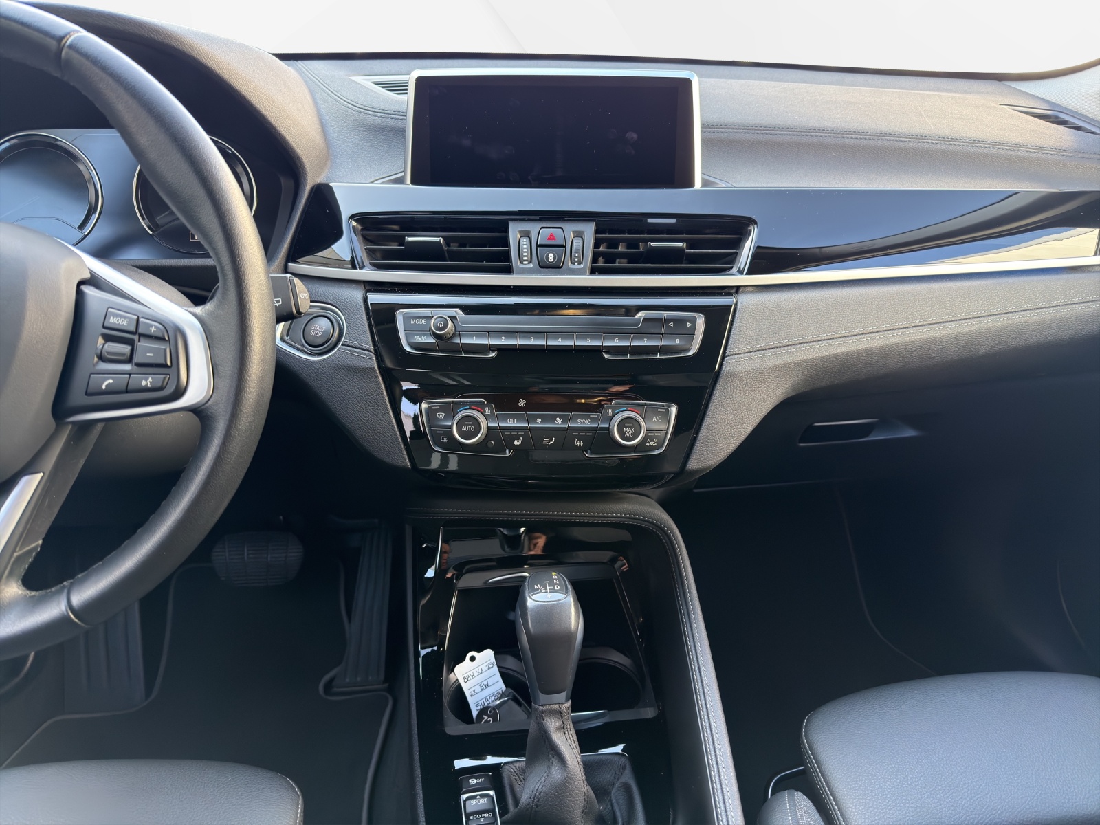 BMW X1 xDrive 25e Sport Line-image-17