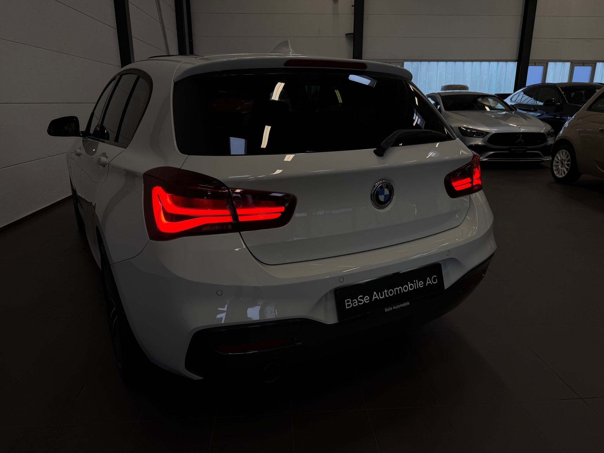 BMW 118d xDrive Edition M Sport-image-15