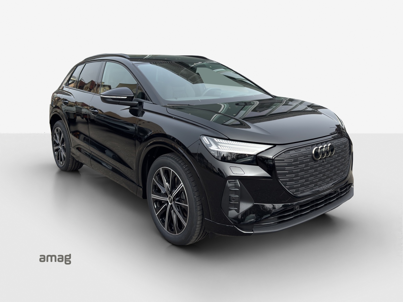 AUDI Q4 e-tron 45 Edition Swiss Ski quattro-image-5