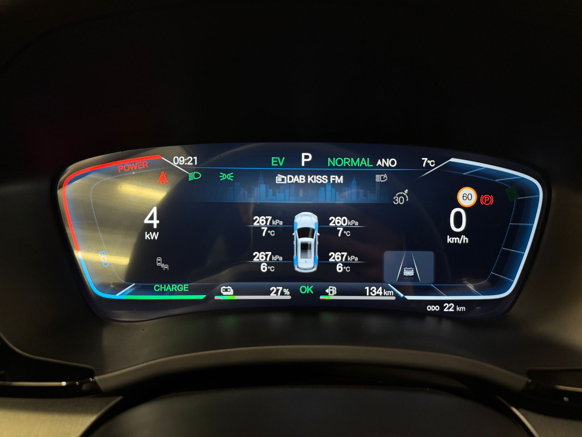 BYD Seal U DM-i Design AWD-image-12