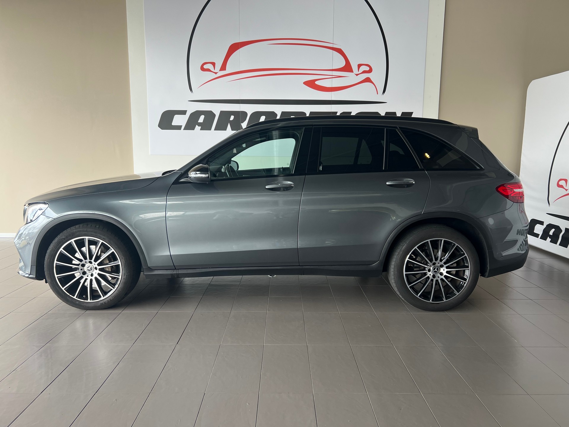 MERCEDES-BENZ GLC 250 d 4Matic 9G-Tronic-image-6