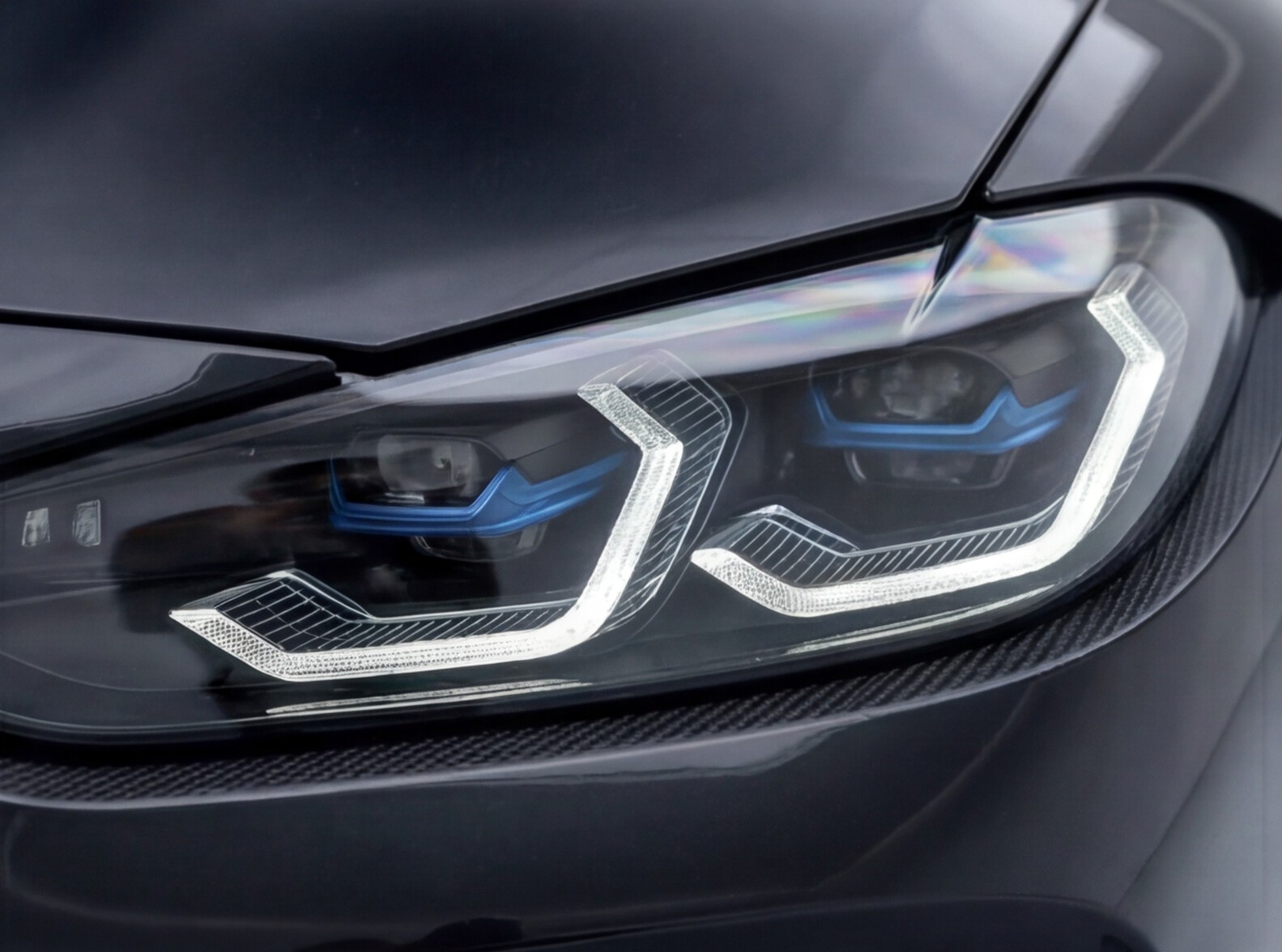 BMW M3 Touring xDrive Competition M-image-5