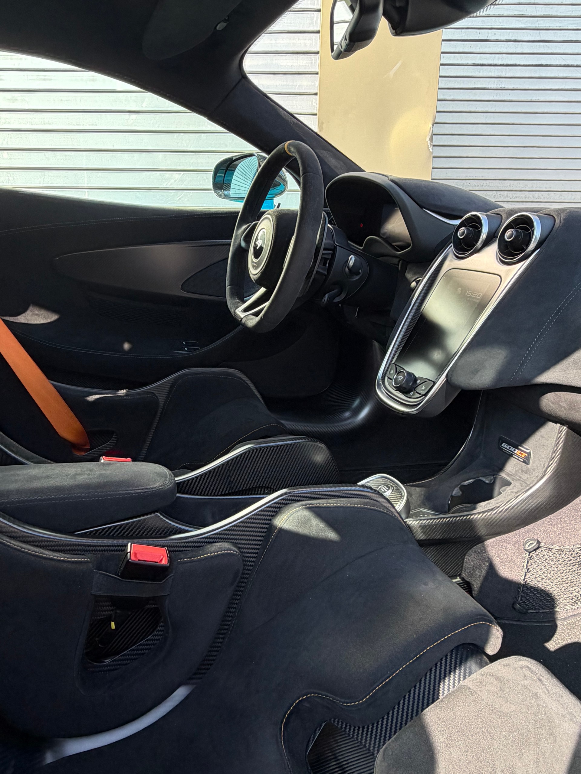 McLAREN 600LT Coupé 3.8 V8 SSG-image-16