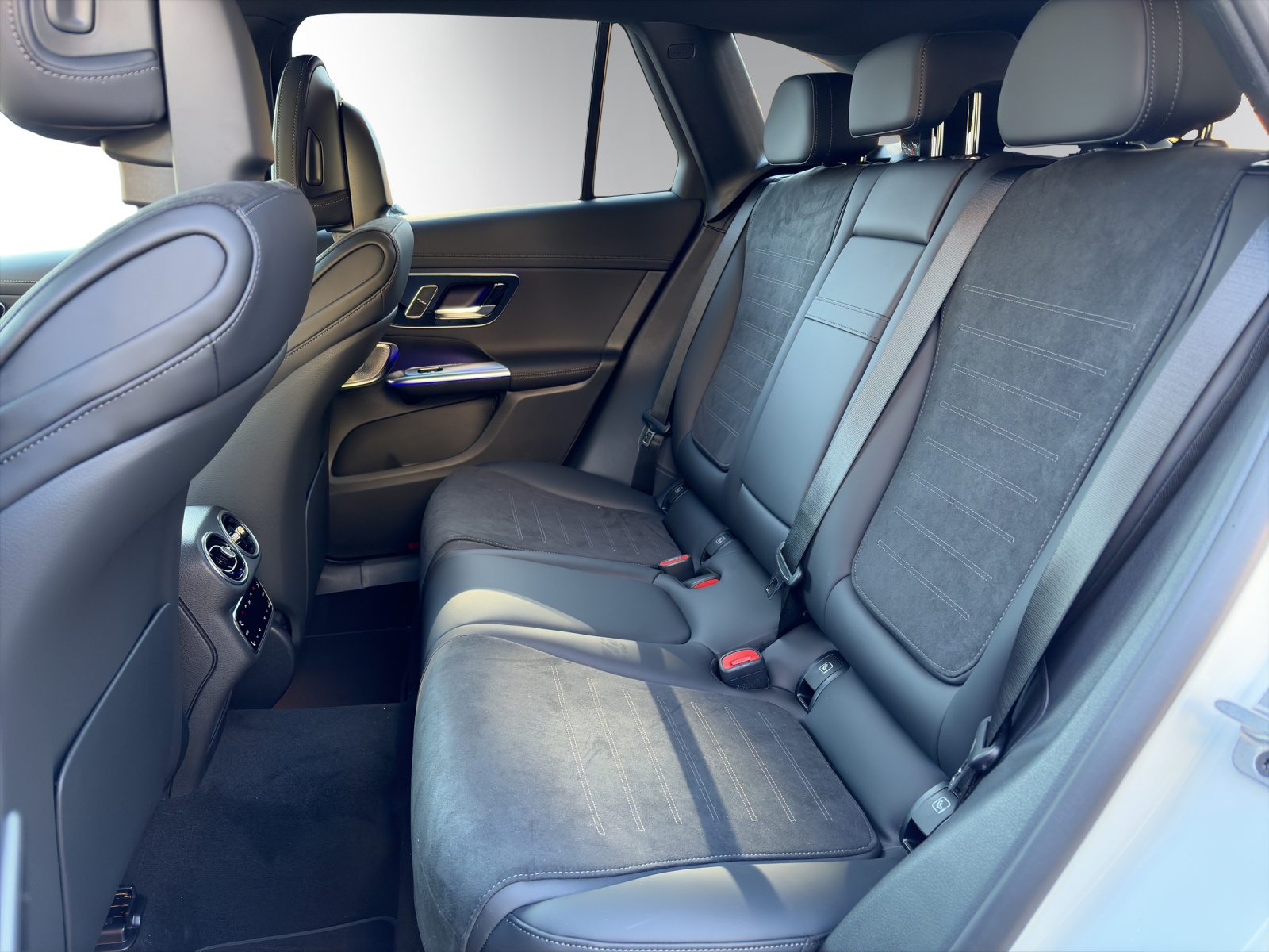 Image MERCEDES-BENZ GLC-220 GLC 220 d 4Matic 9G-Tronic