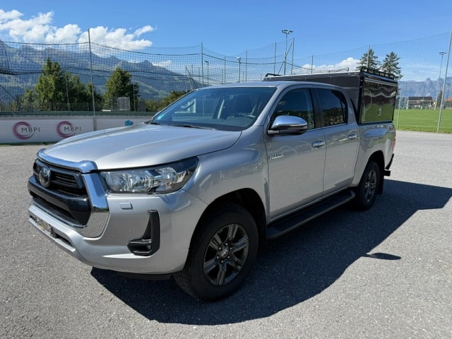TOYOTA Hilux 2.8D-4D Premium Double Cab 4x4 A-image-0