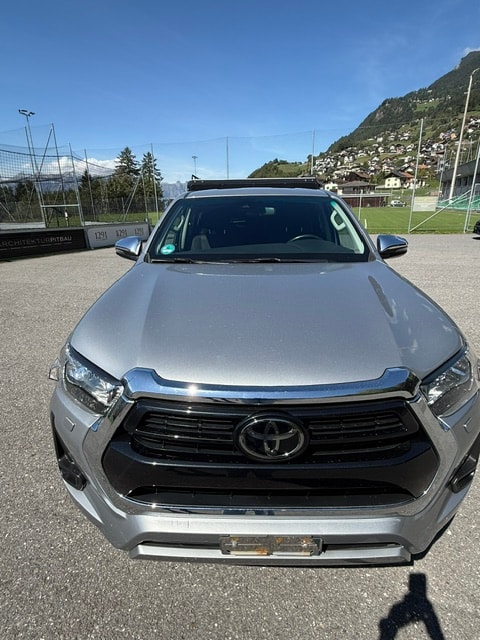 TOYOTA Hilux 2.8D-4D Premium Double Cab 4x4 A-image-3