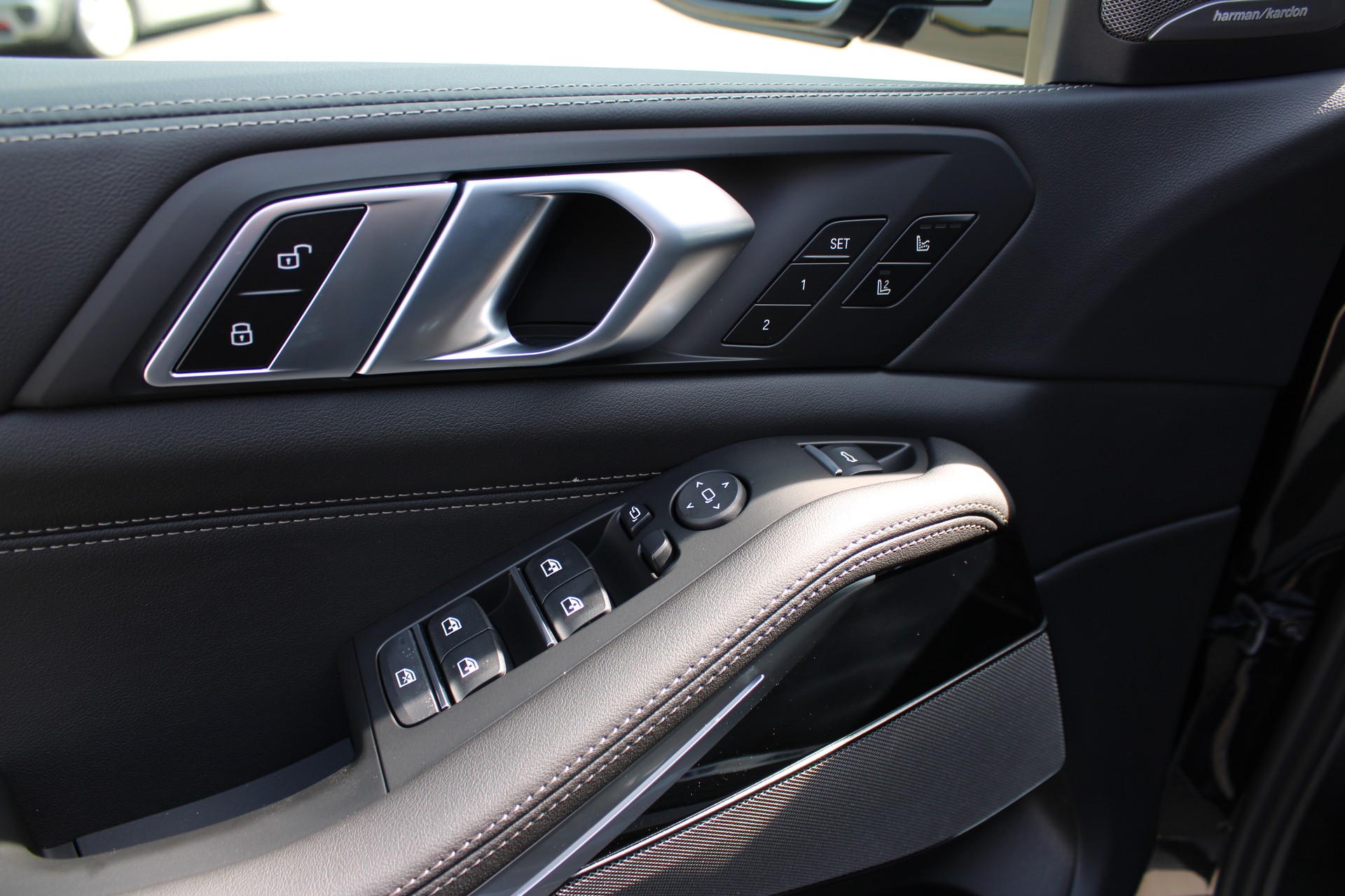 BMW X5 xD 48V 40d M Sport Pro-image-12
