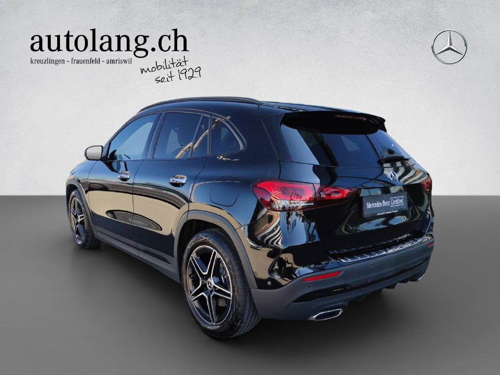 MERCEDES-BENZ GLA 220 d AMG Line 4Matic-image-2