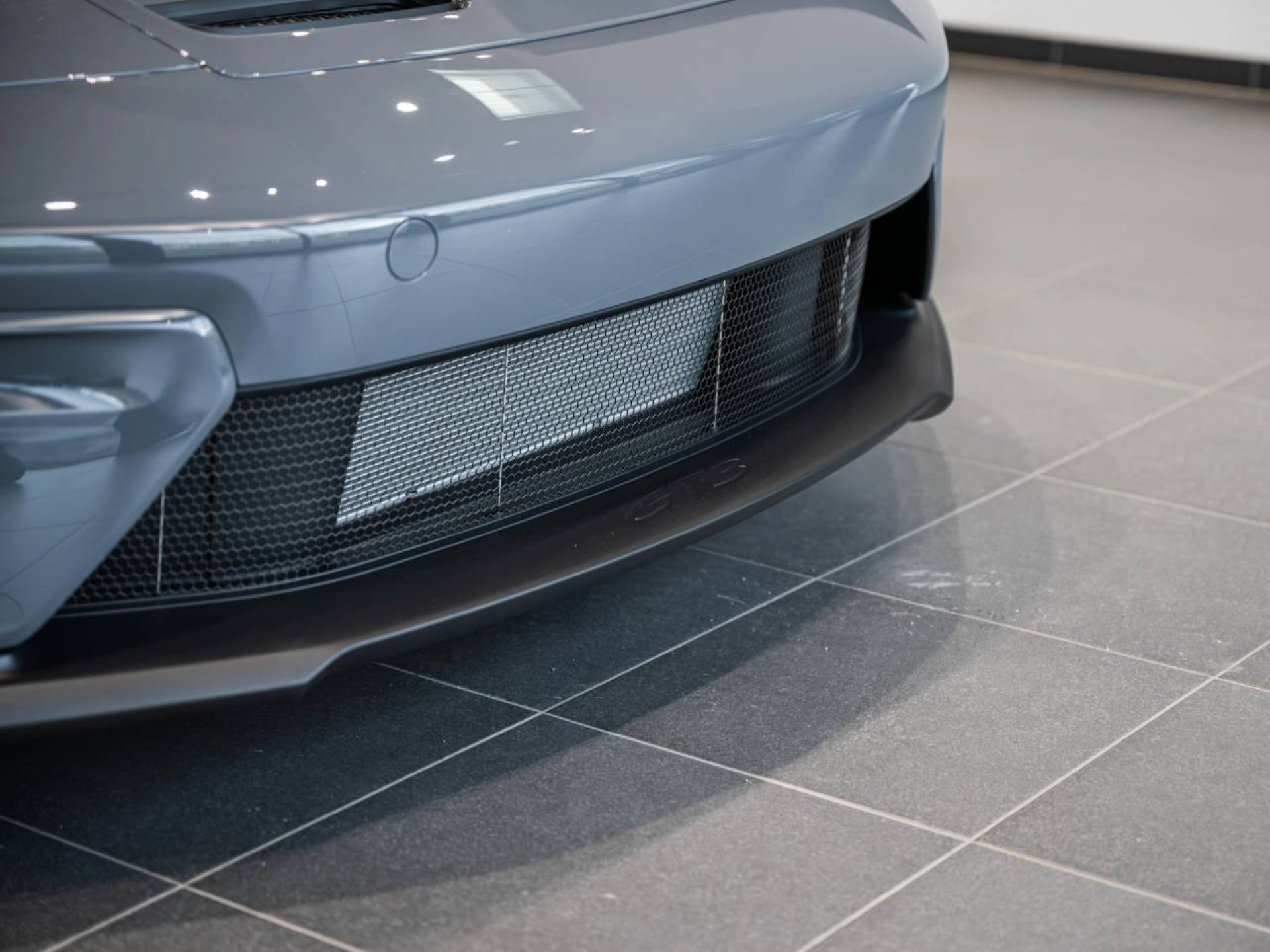 PORSCHE 911 GT3 mit Touring-Paket-image-23
