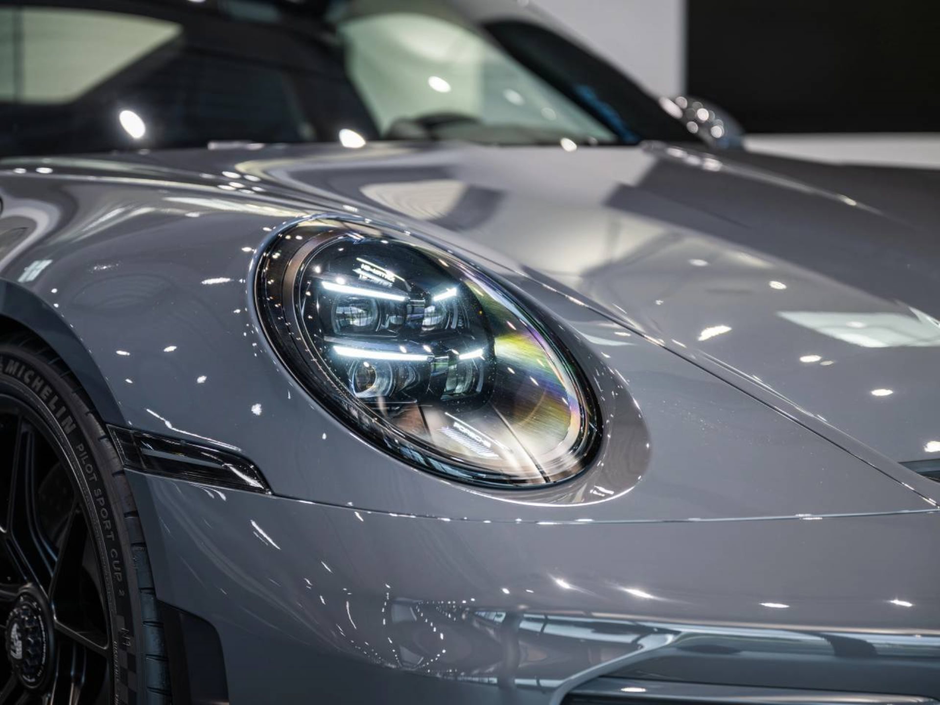 PORSCHE 911 GT3 mit Touring-Paket-image-22