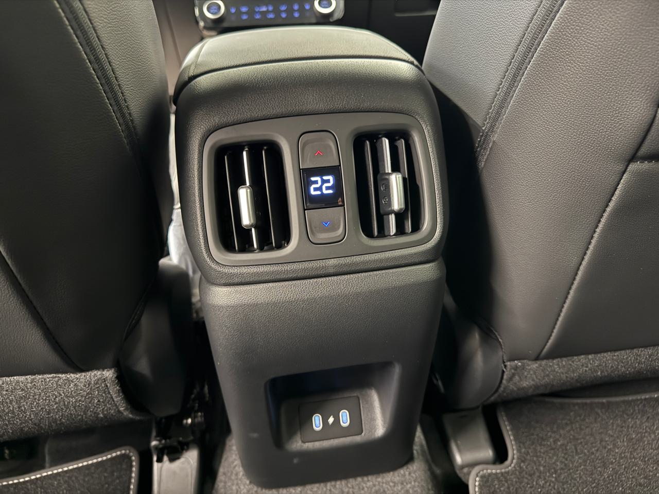 HYUNDAI Tucson 1.6 TGDI HEV Executive 4WD-image-12