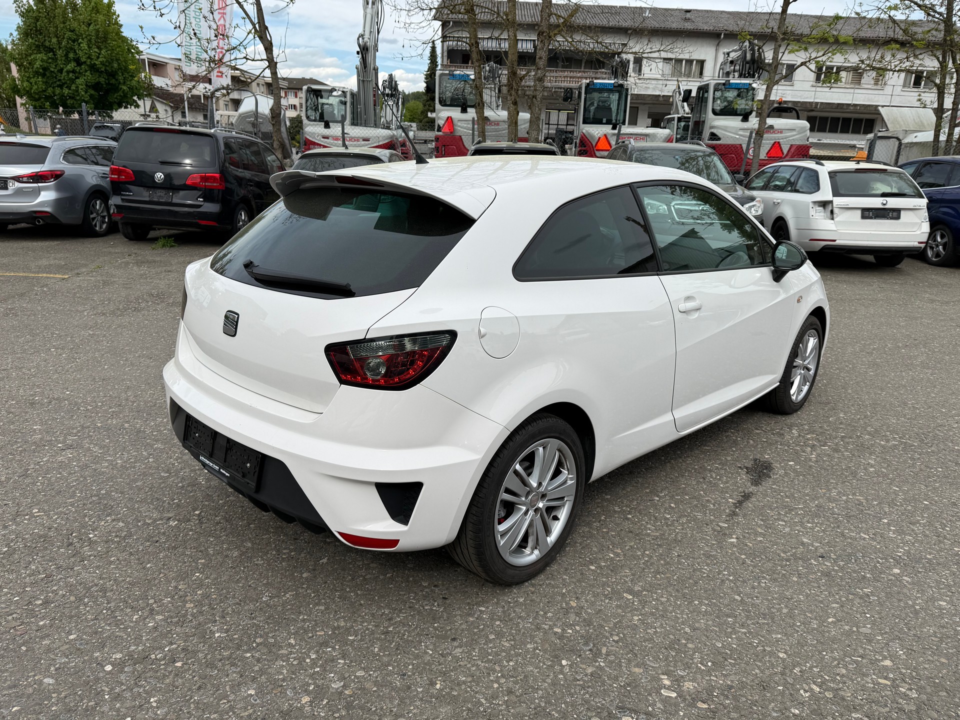 SEAT Ibiza SC 1.4 TSI Cupra DSG-image-3
