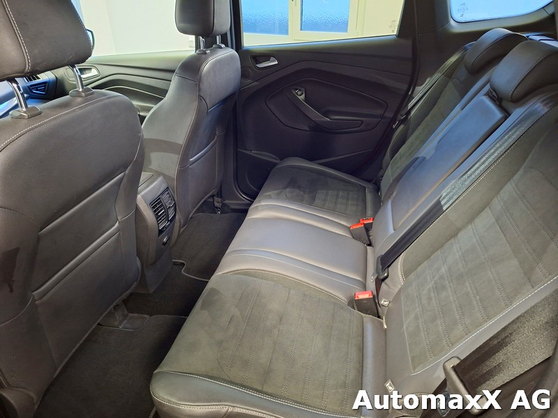 FORD Kuga 2.0 TDCi 180 ST-Line FPS-image-11