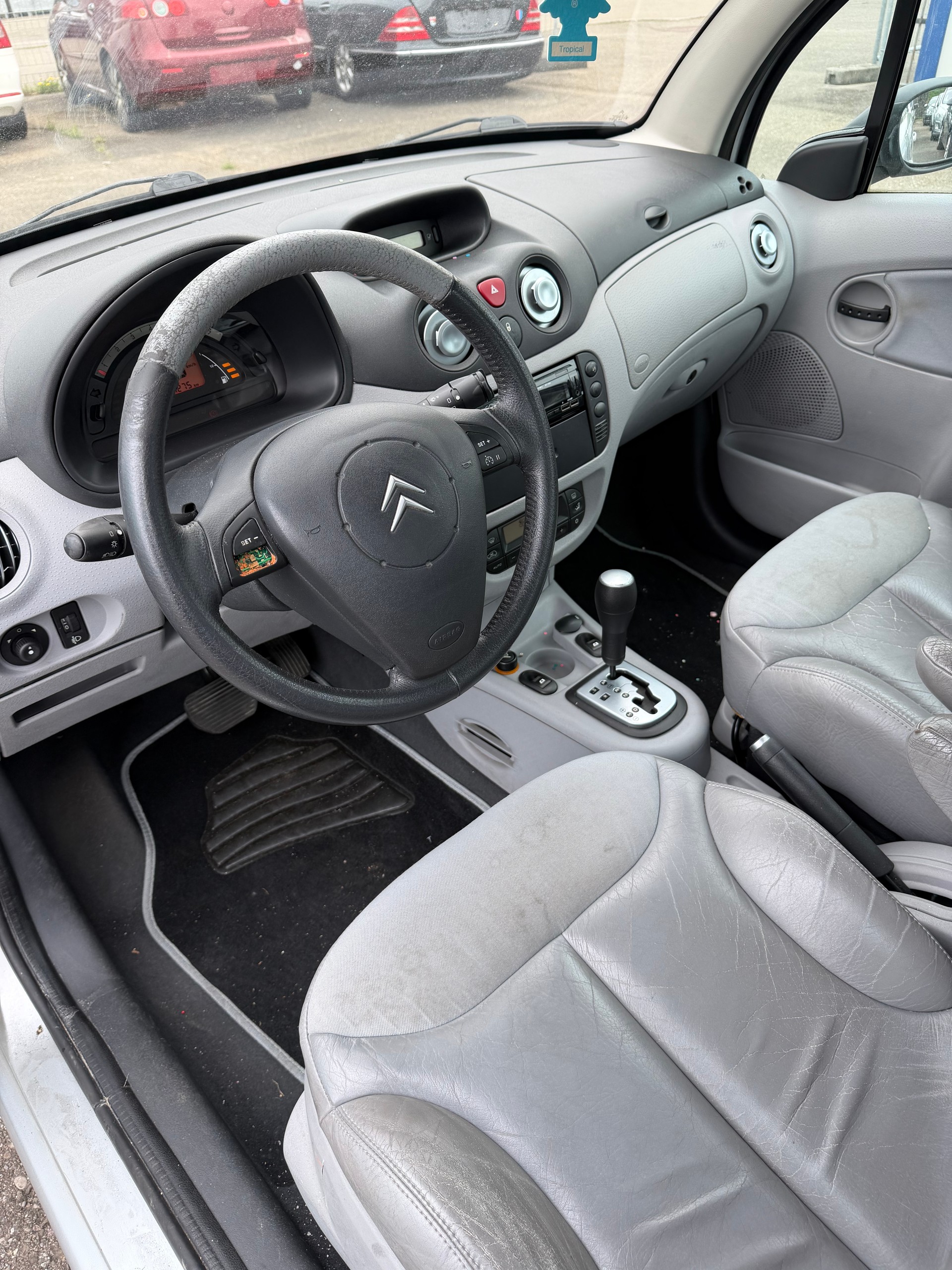 CITROEN C3 1.4i SX Automatic-image-8