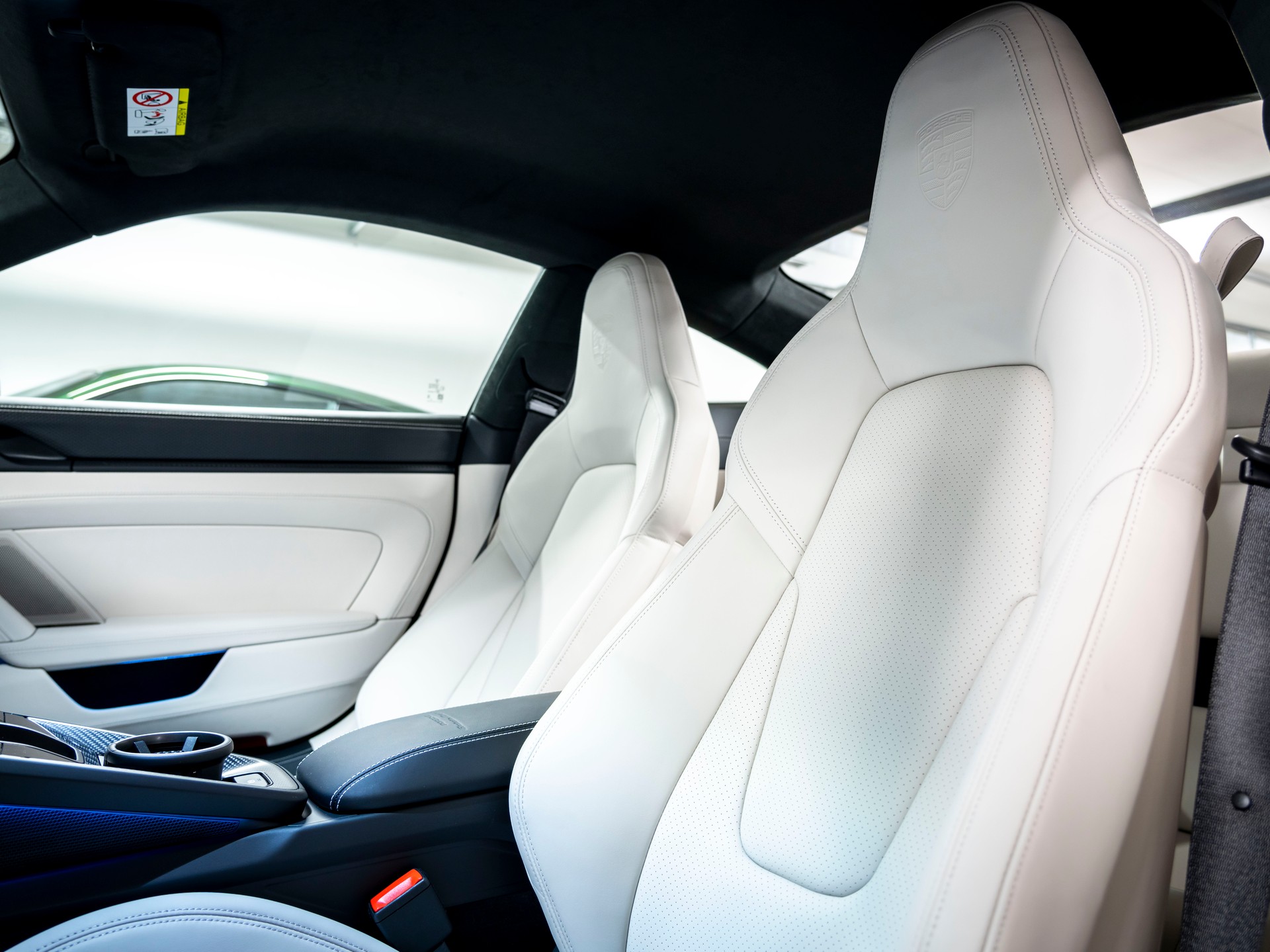 PORSCHE 911 Carrera GT3 PDK Touring-image-22