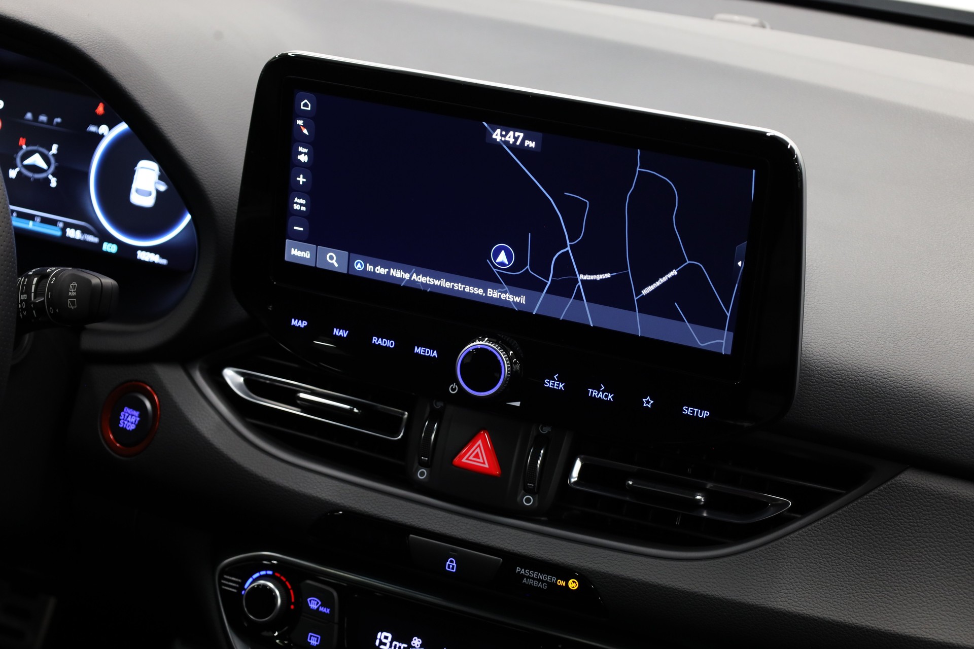 HYUNDAI i30 1.5 T-GDi N-Line-image-17