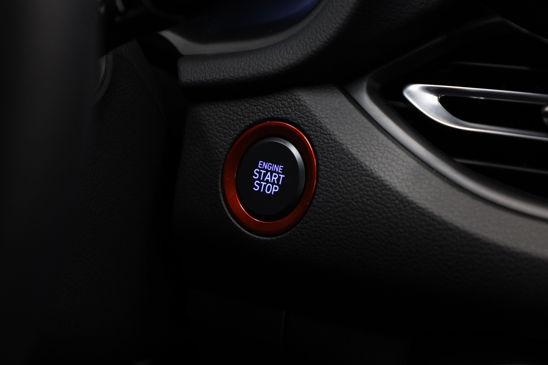HYUNDAI i30 1.5 T-GDi N-Line-image-23