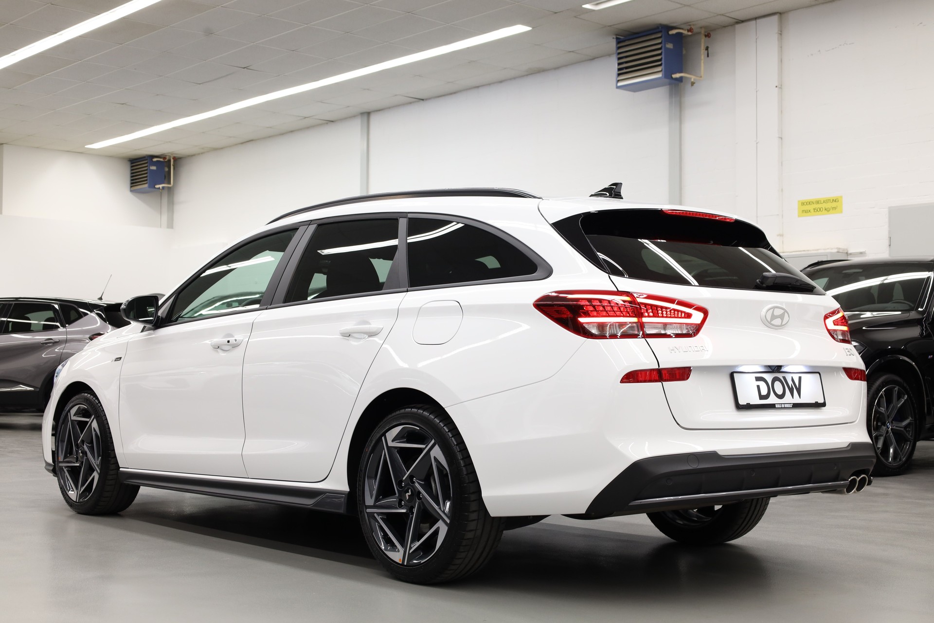HYUNDAI i30 1.5 T-GDi N-Line-image-6