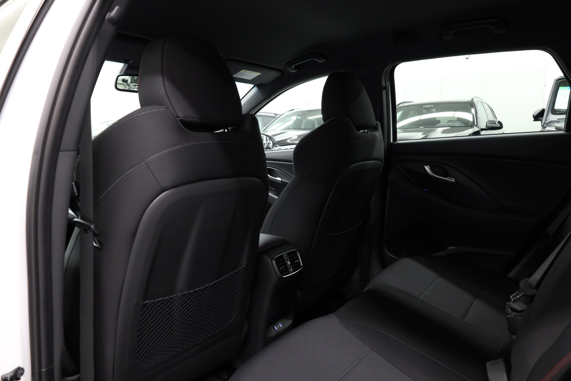 HYUNDAI i30 1.5 T-GDi N-Line-image-20