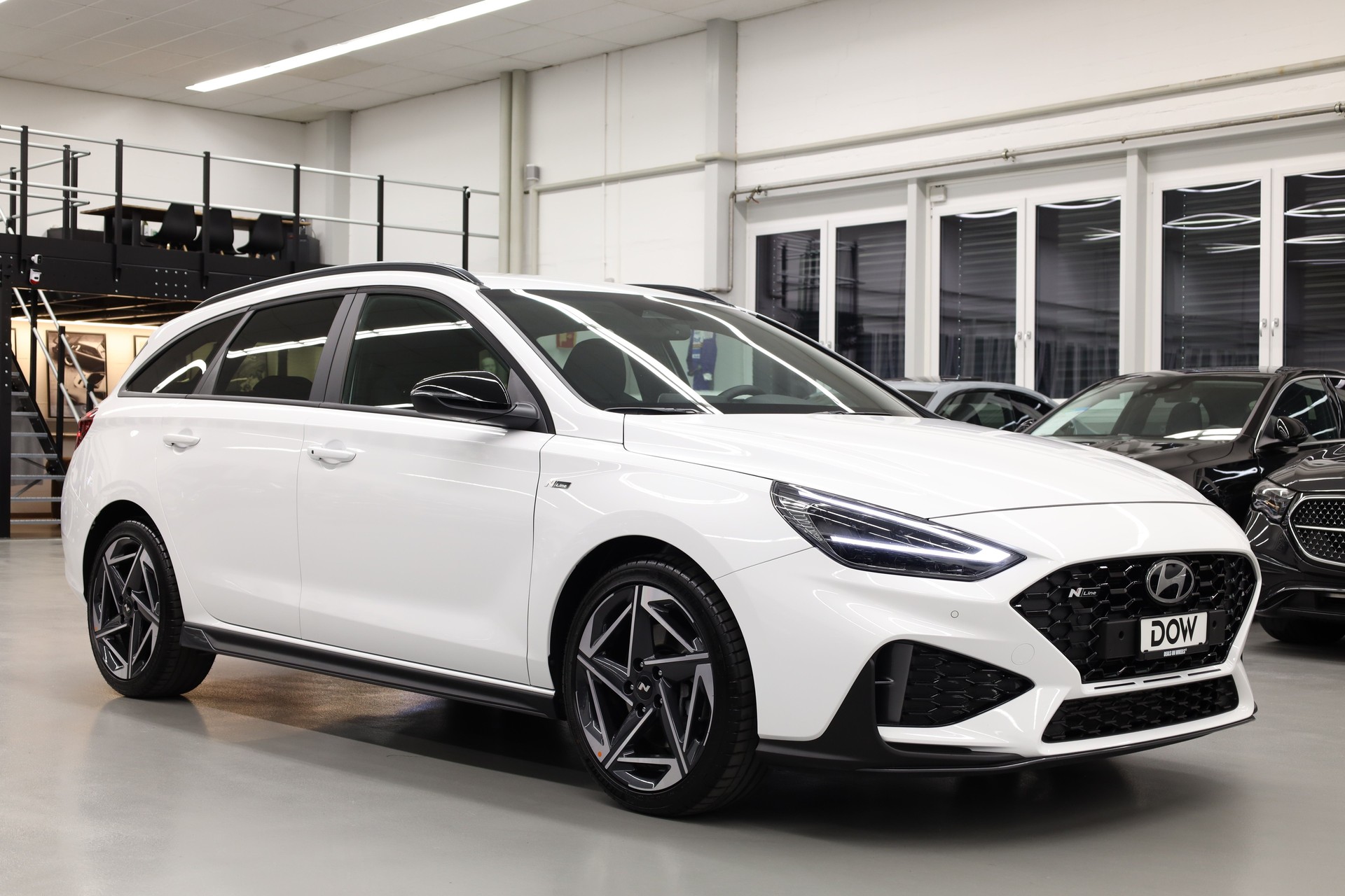 HYUNDAI i30 1.5 T-GDi N-Line-image-1