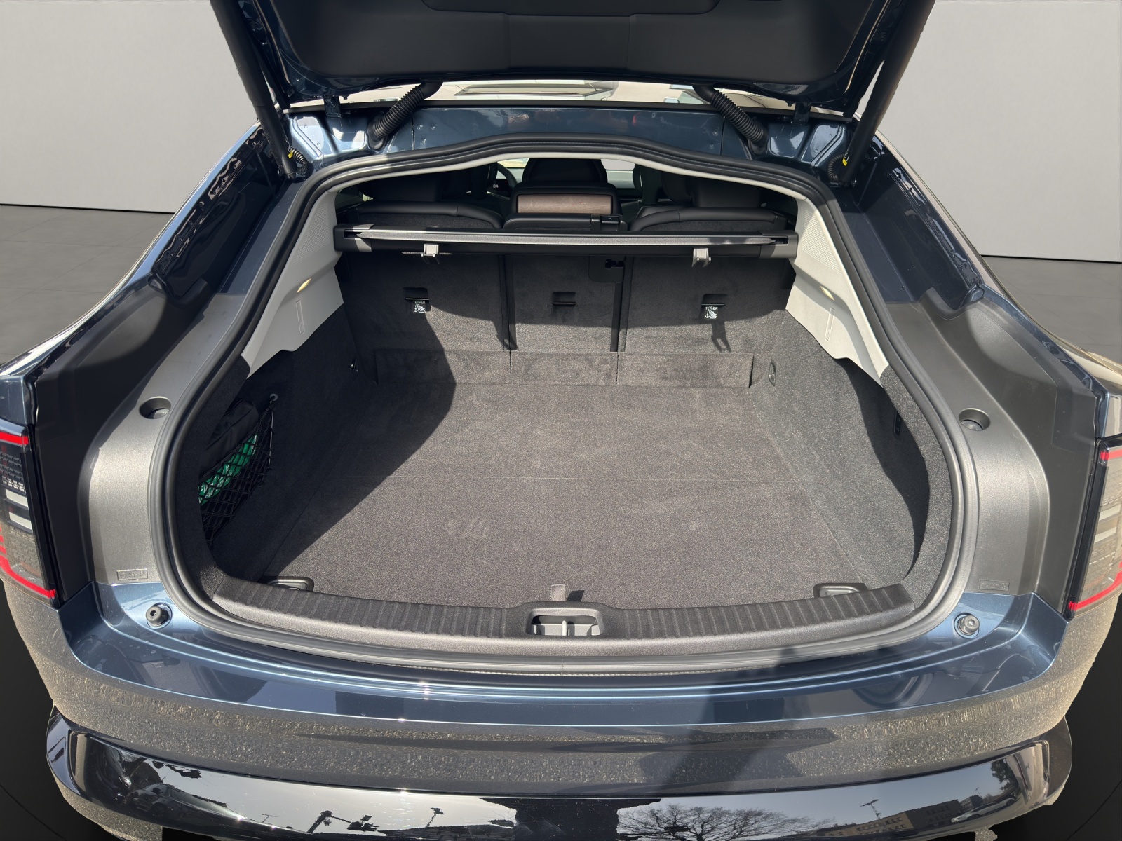 VOLVO ES90 Ultra-image-14