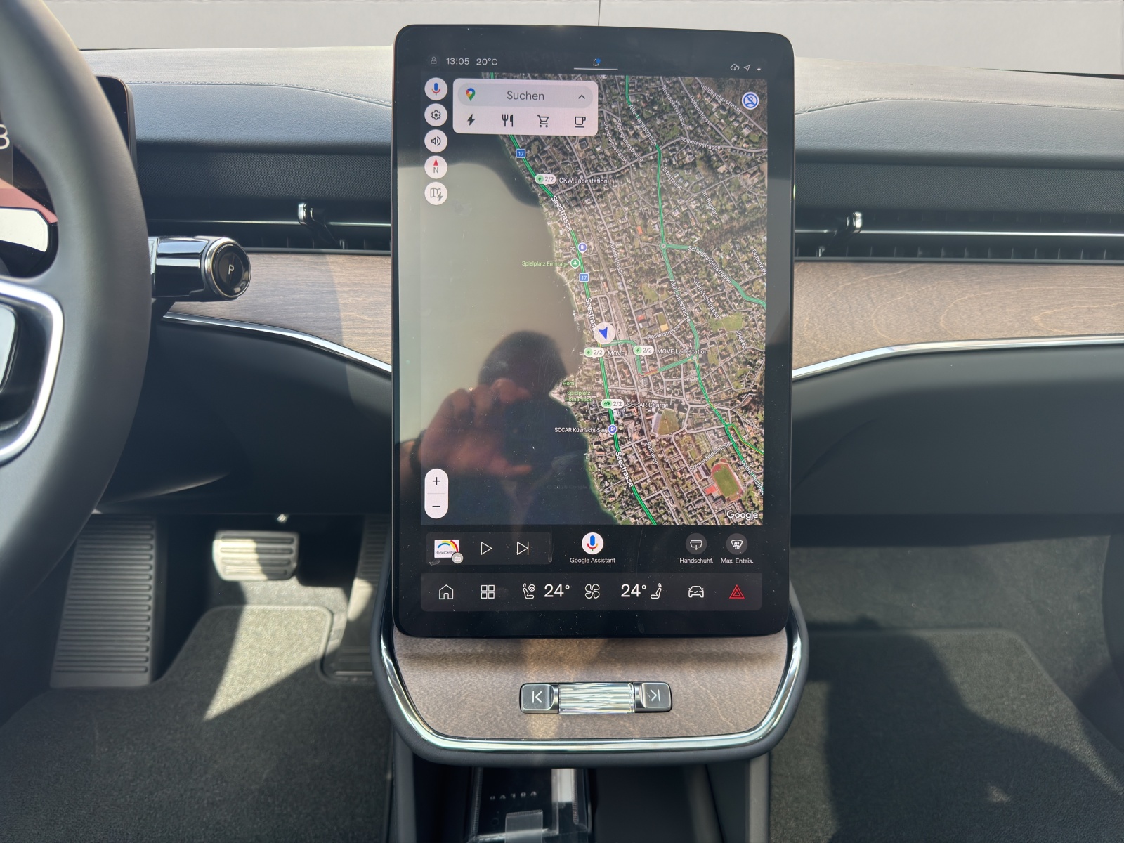 VOLVO ES90 Ultra-image-11