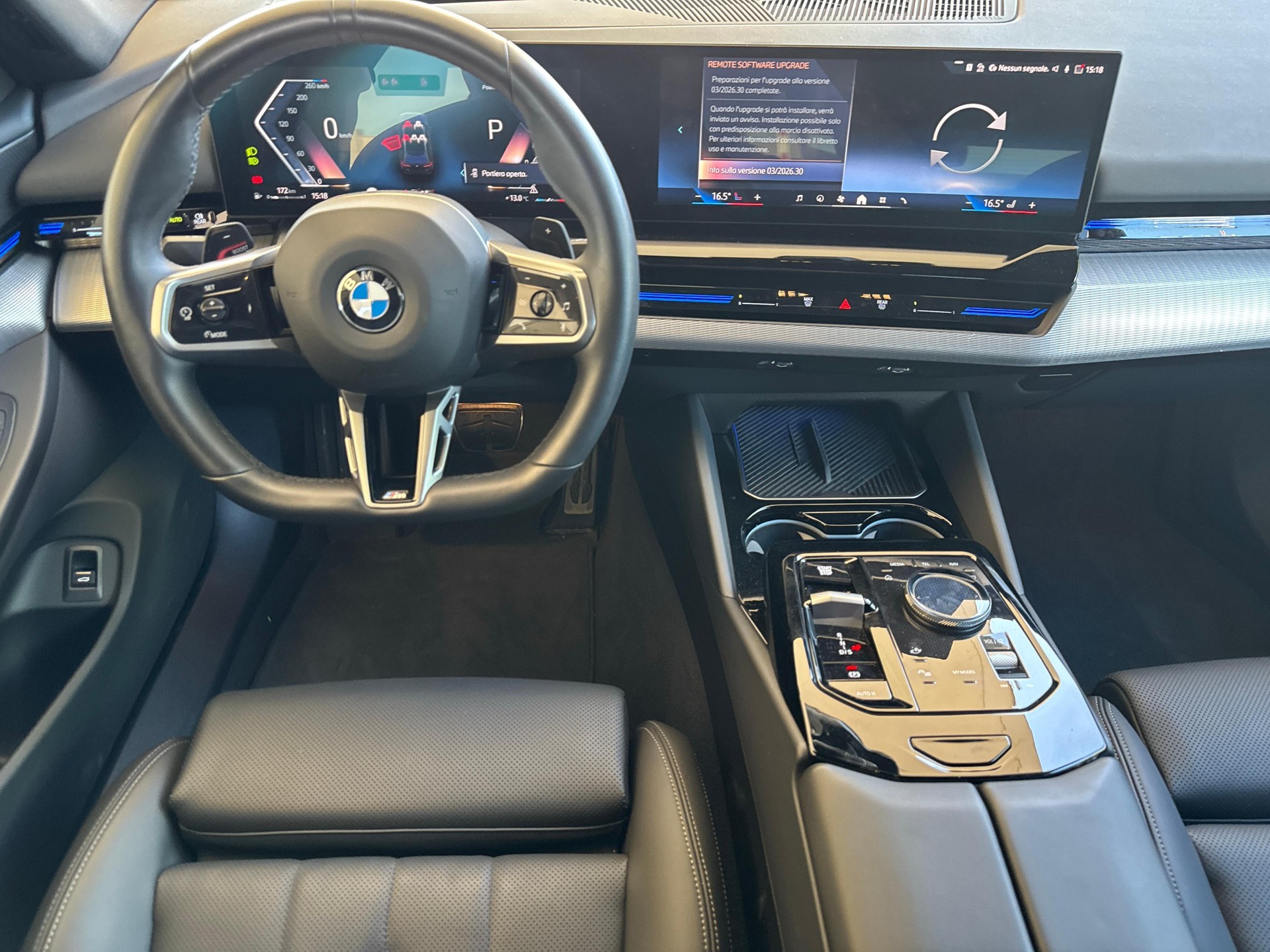 BMW 520d xDrive paddles Touring-image-8