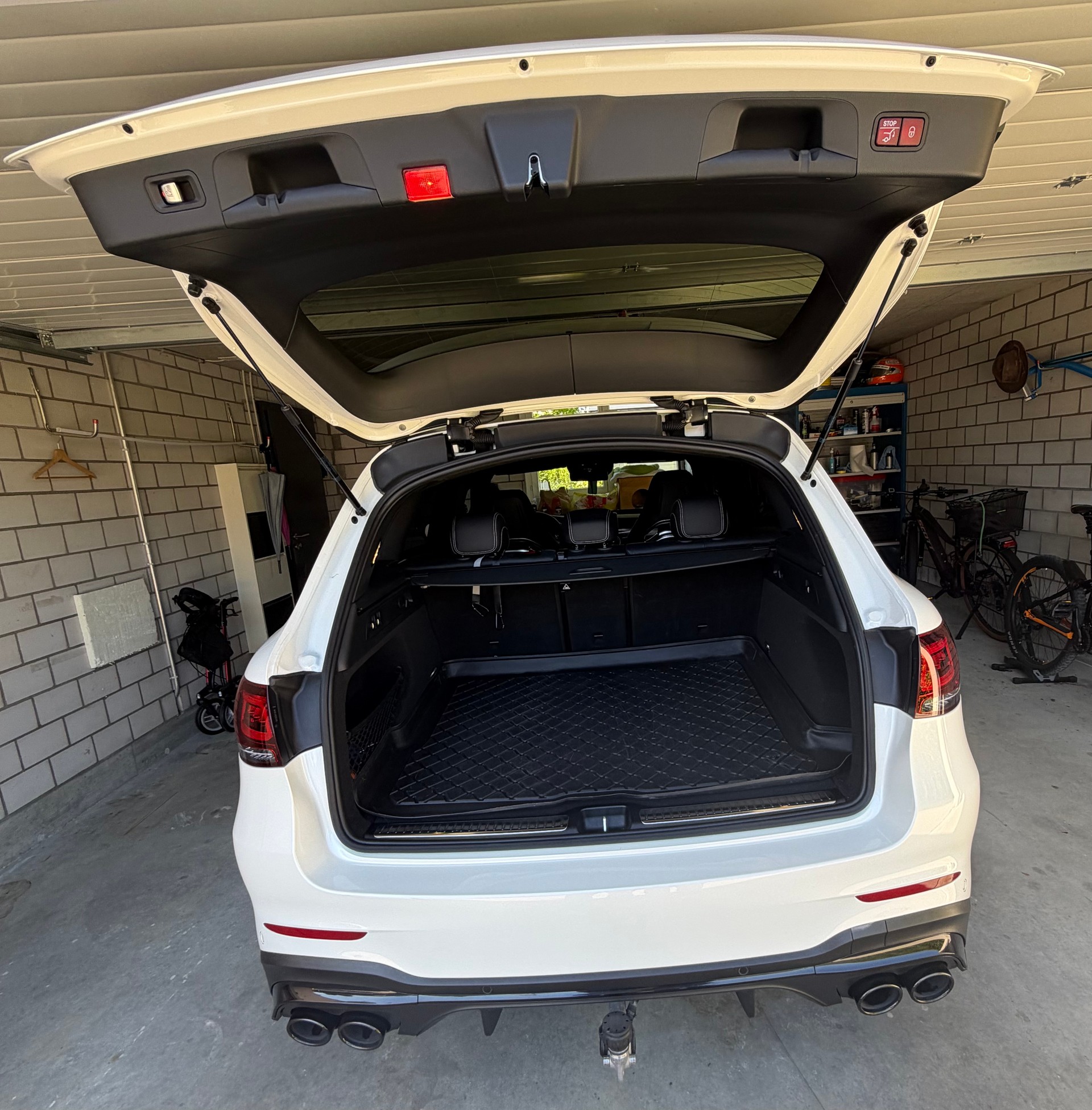 MERCEDES-BENZ GLC 43 AMG 4m-image-14