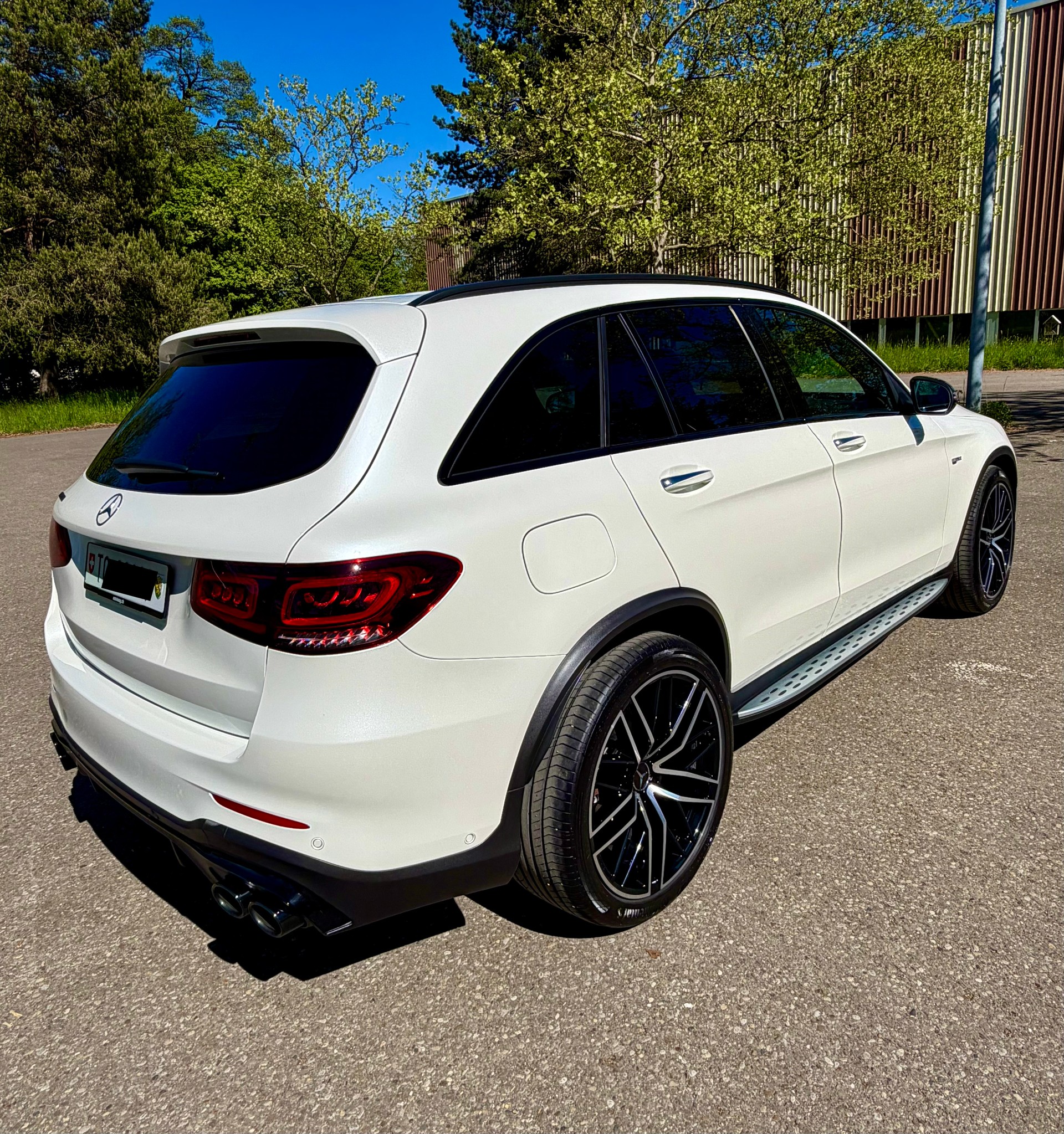 MERCEDES-BENZ GLC 43 AMG 4m-image-4